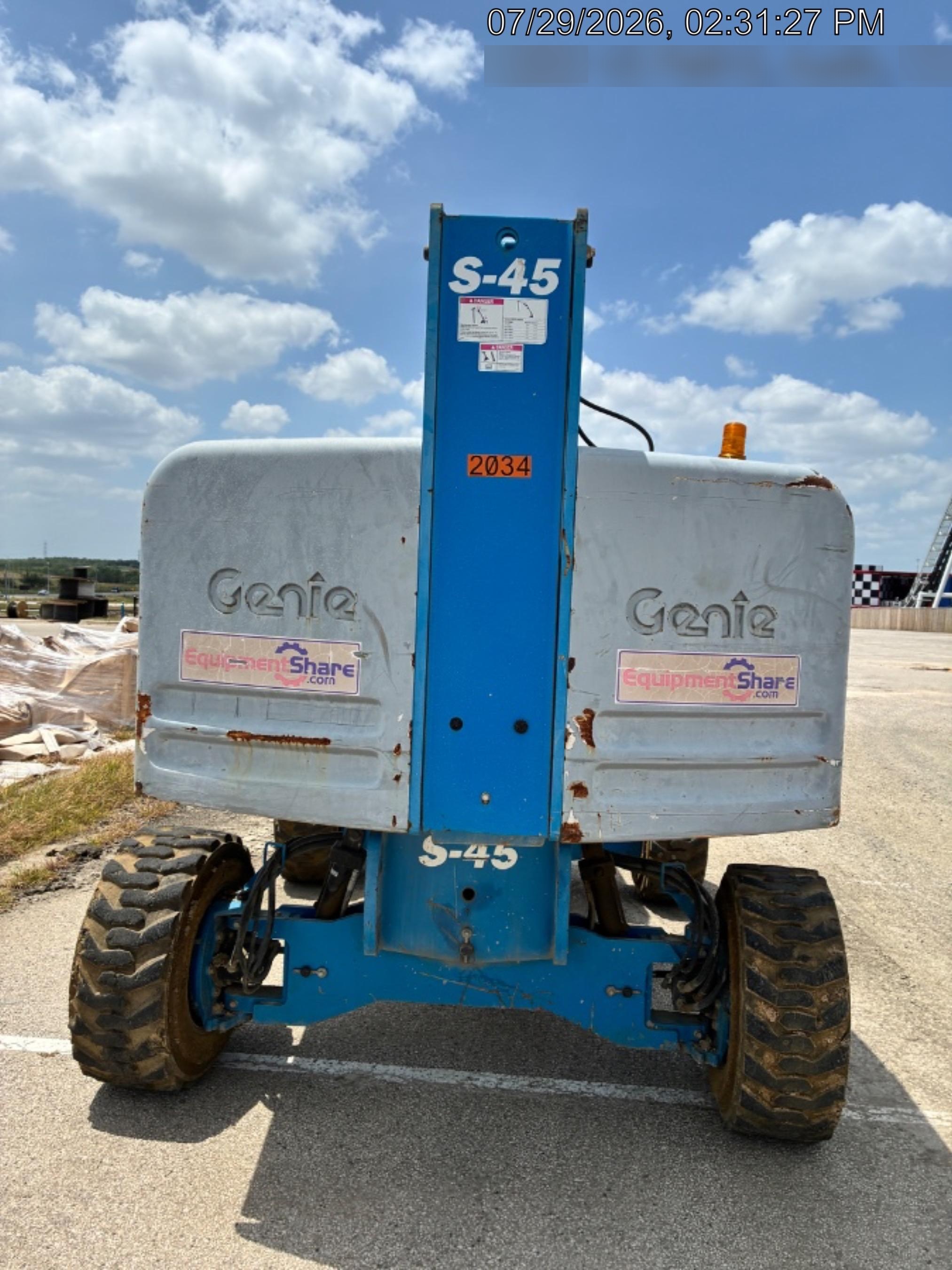 2016 GENIE S-45
