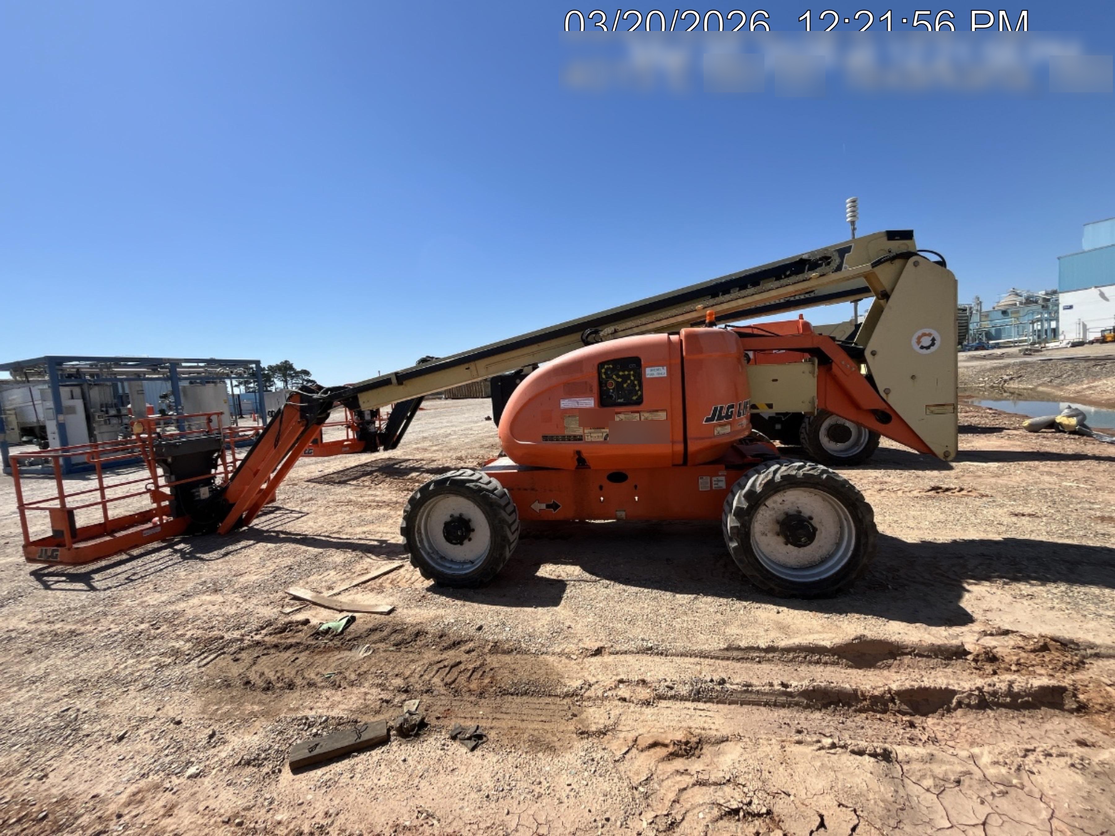 2019 JLG 600AJ