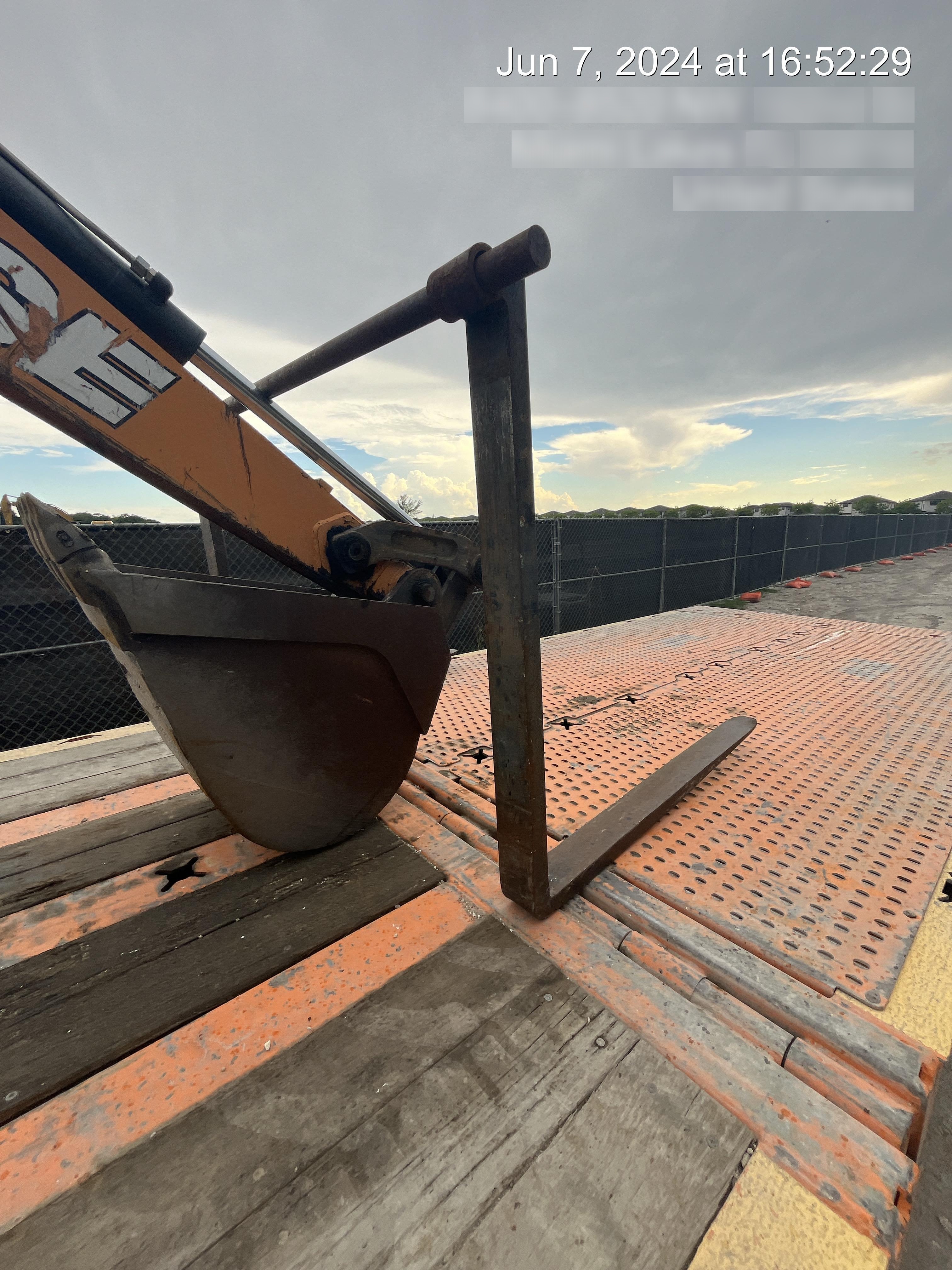 2014 WERK-BRAU 42" Forks - Backhoe