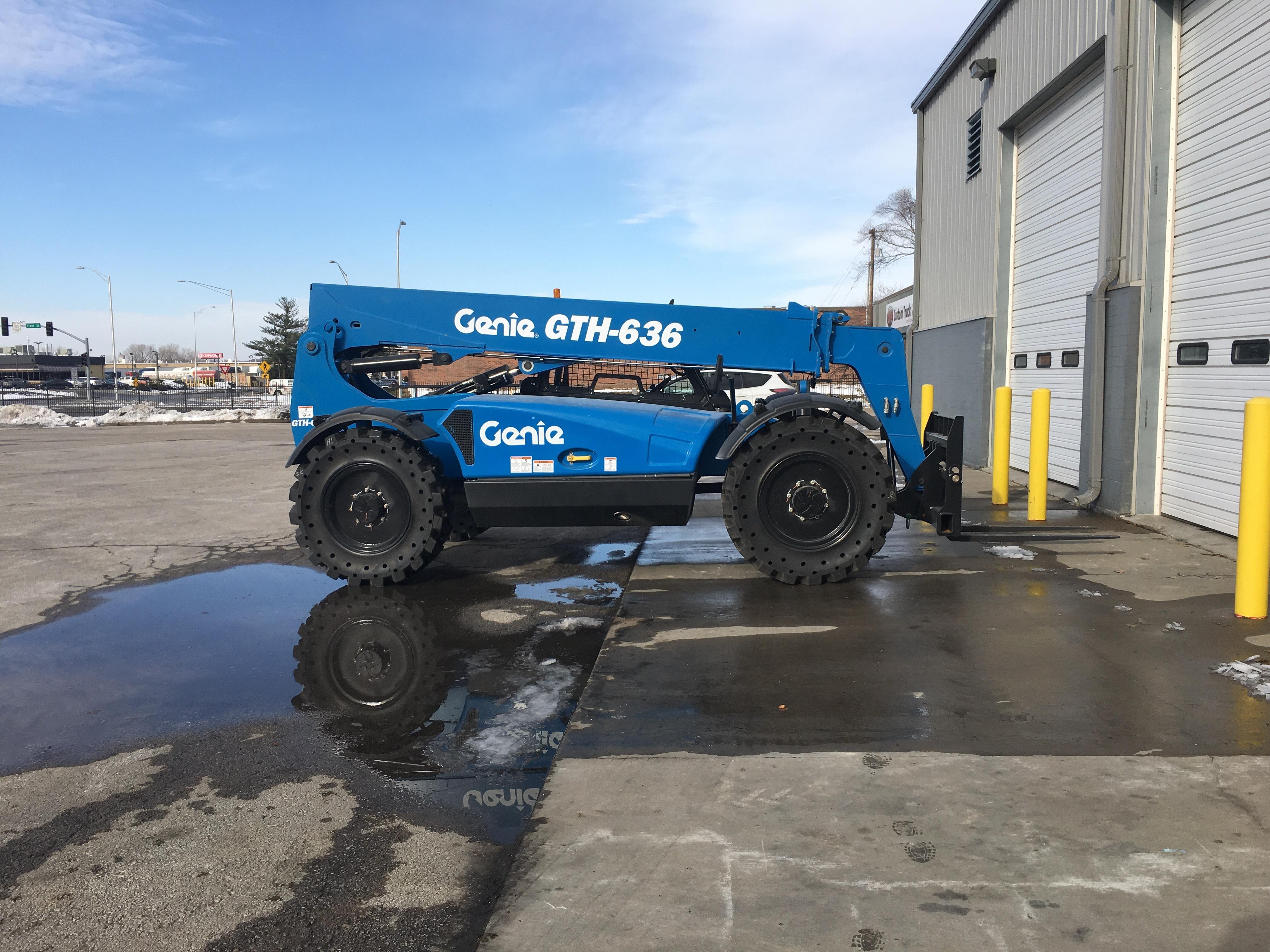 2018 GENIE GTH-636