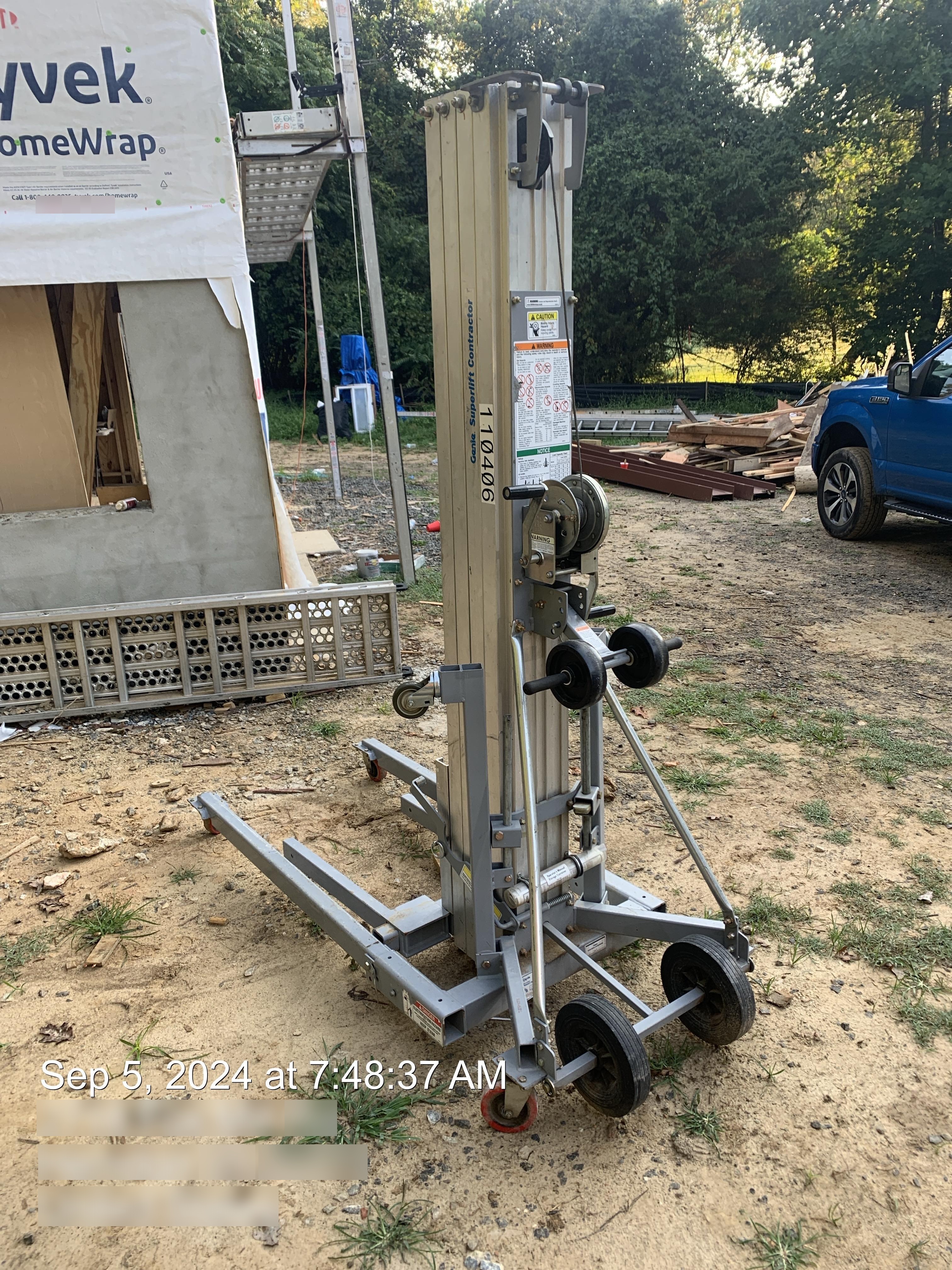 2020 GENIE SLC-24
