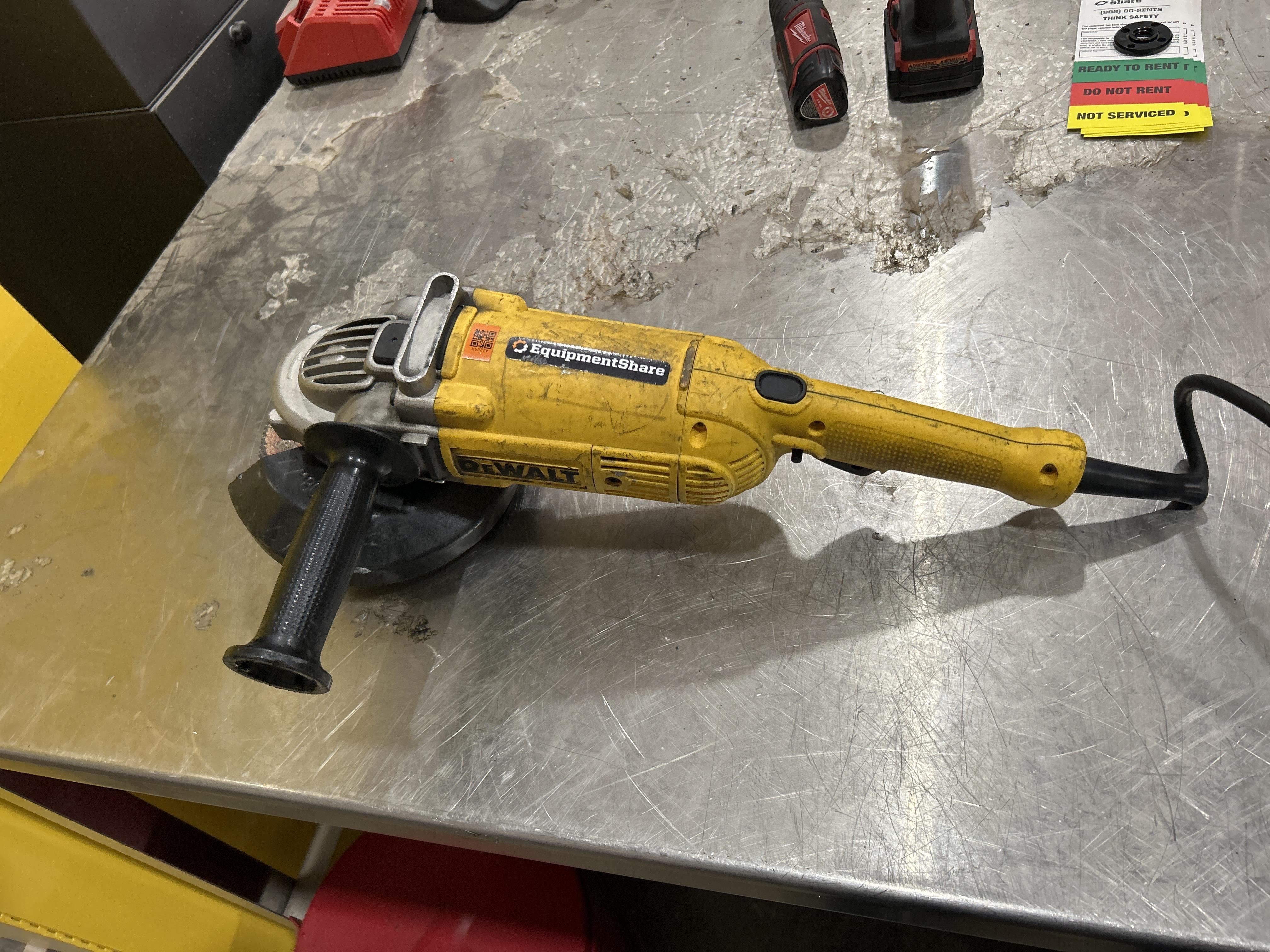 2024 DEWALT DWE4517