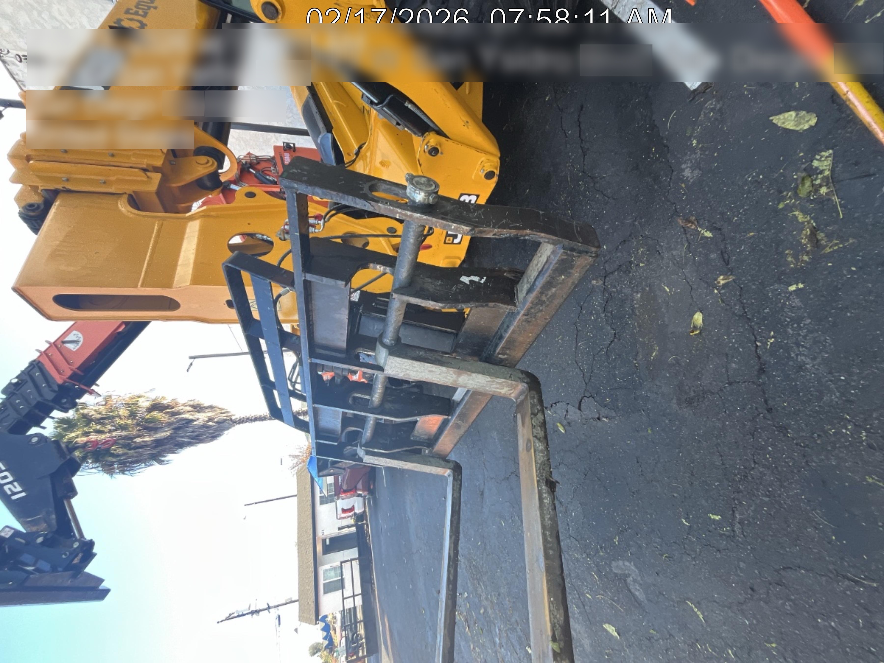 2024 JLG 1001095418S