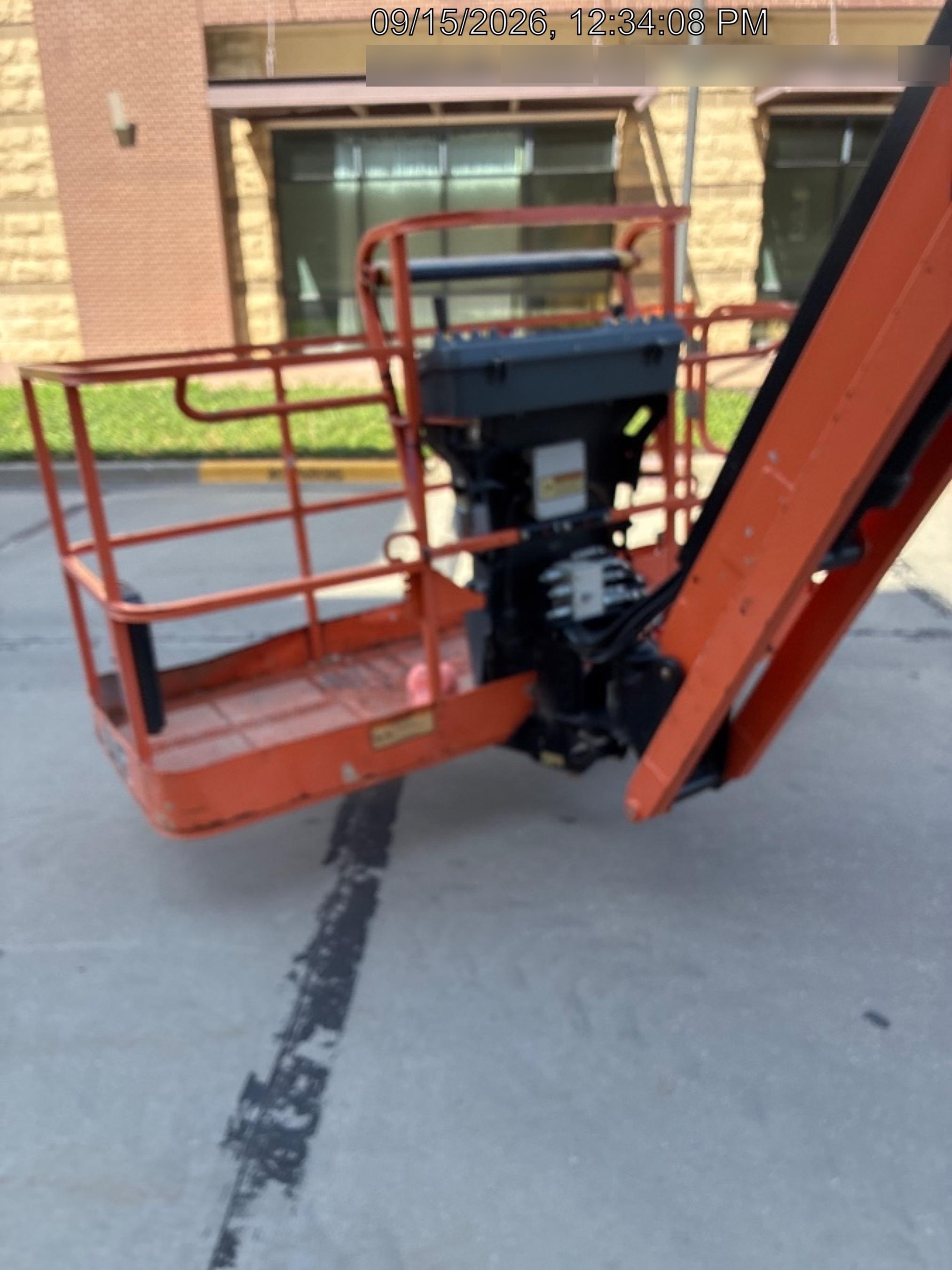2019 JLG 800AJ