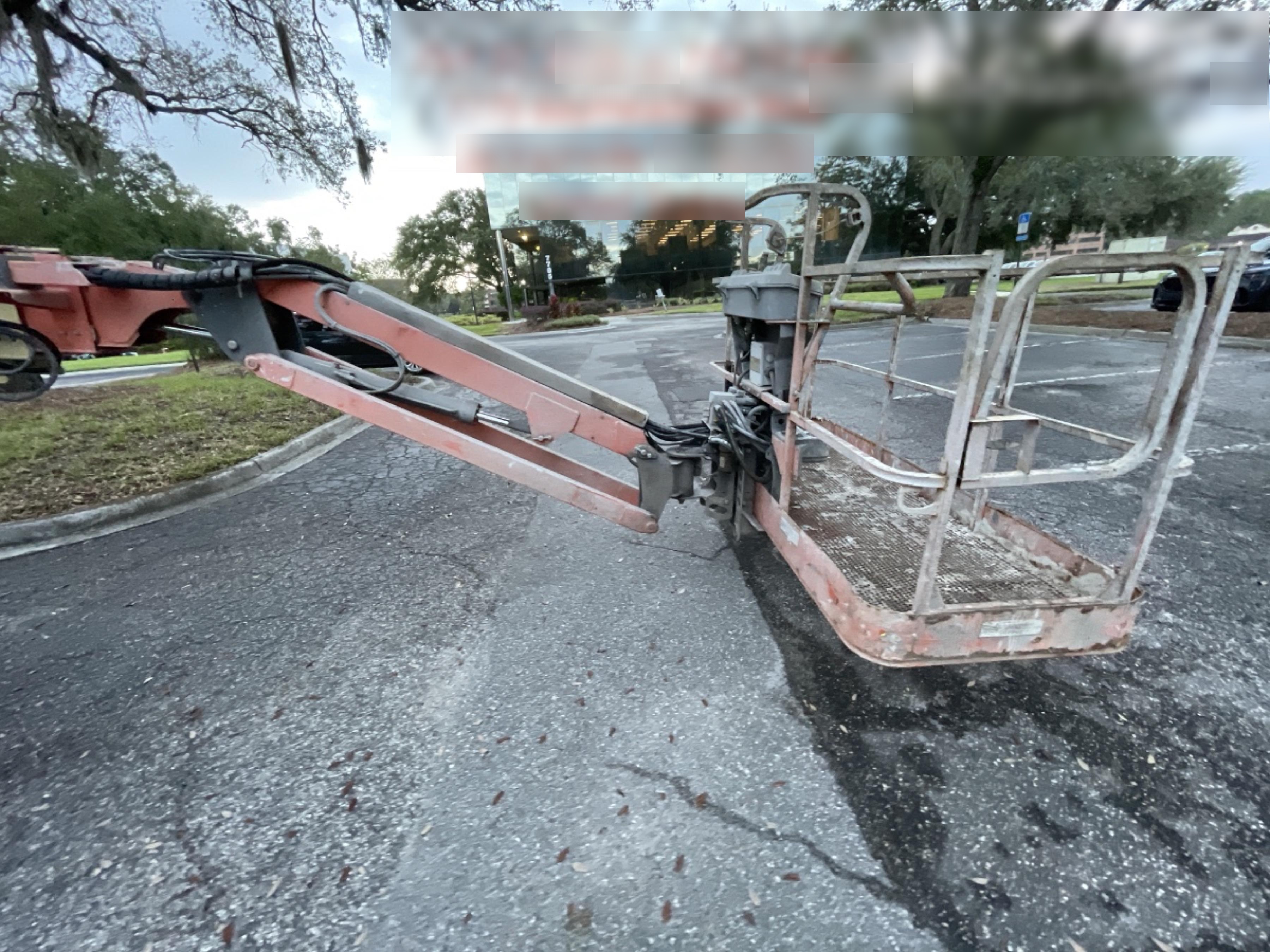 2020 JLG 660SJ