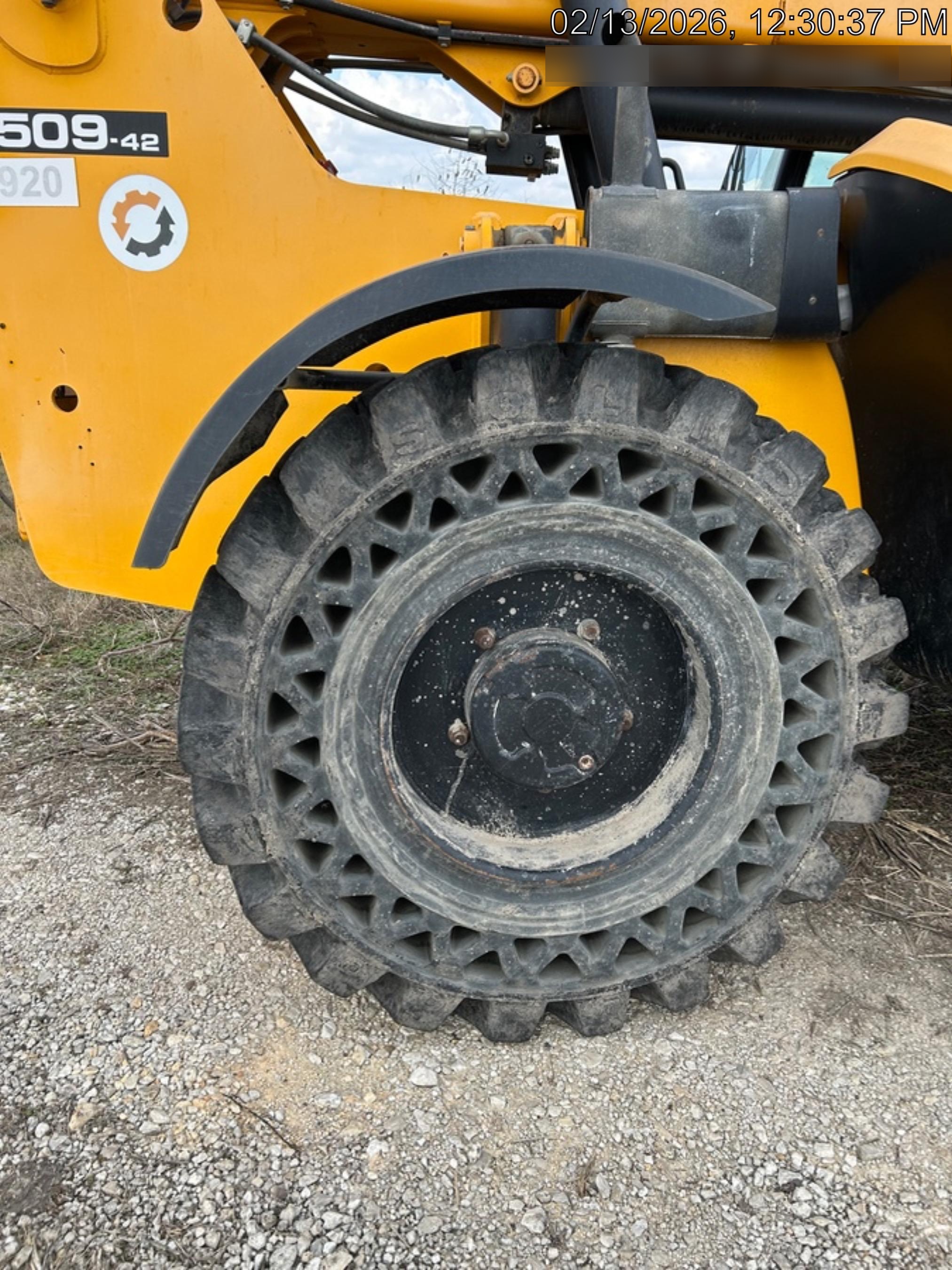 2020 JCB 509-42