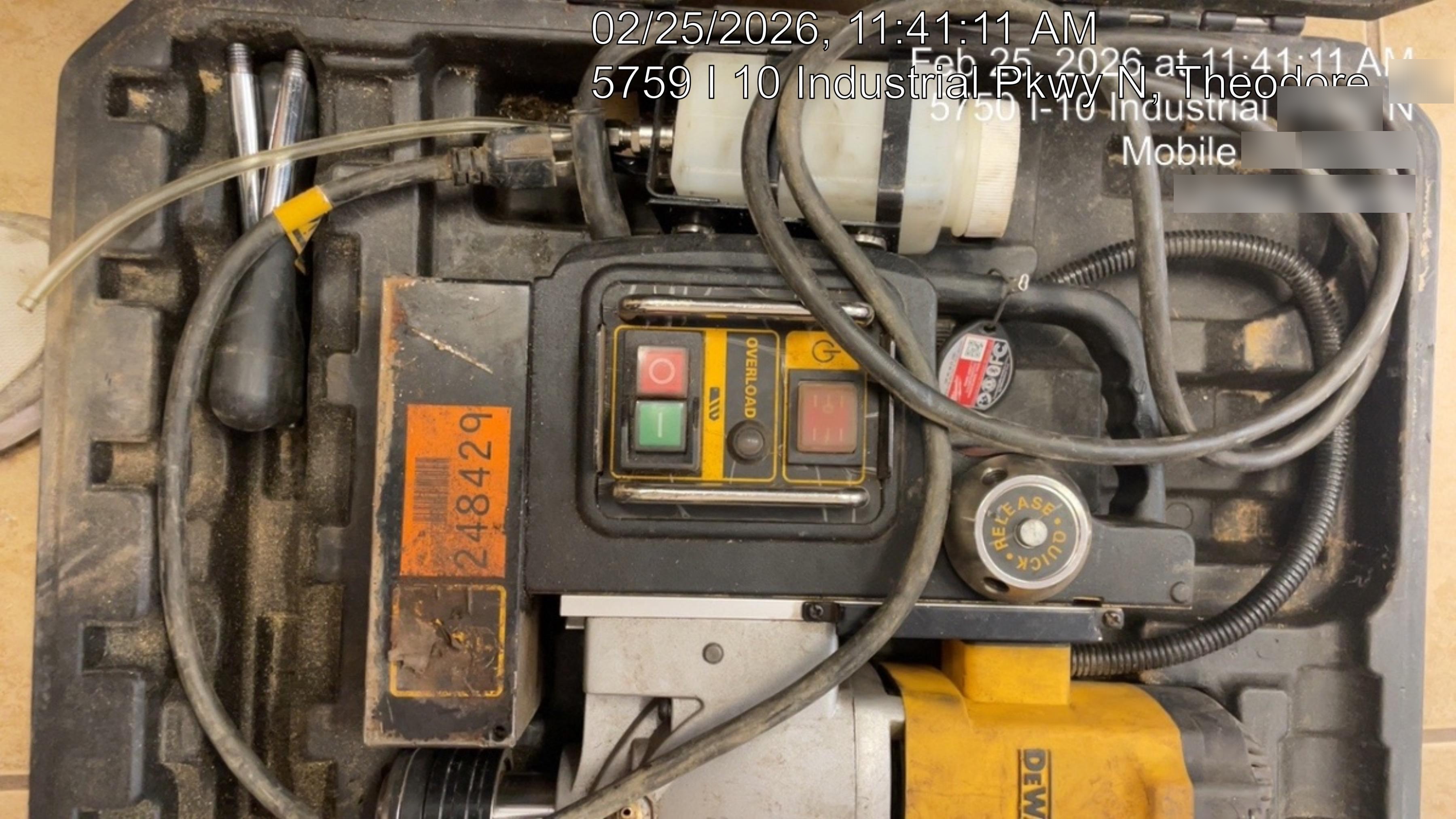 2022 DEWALT DWE1622K
