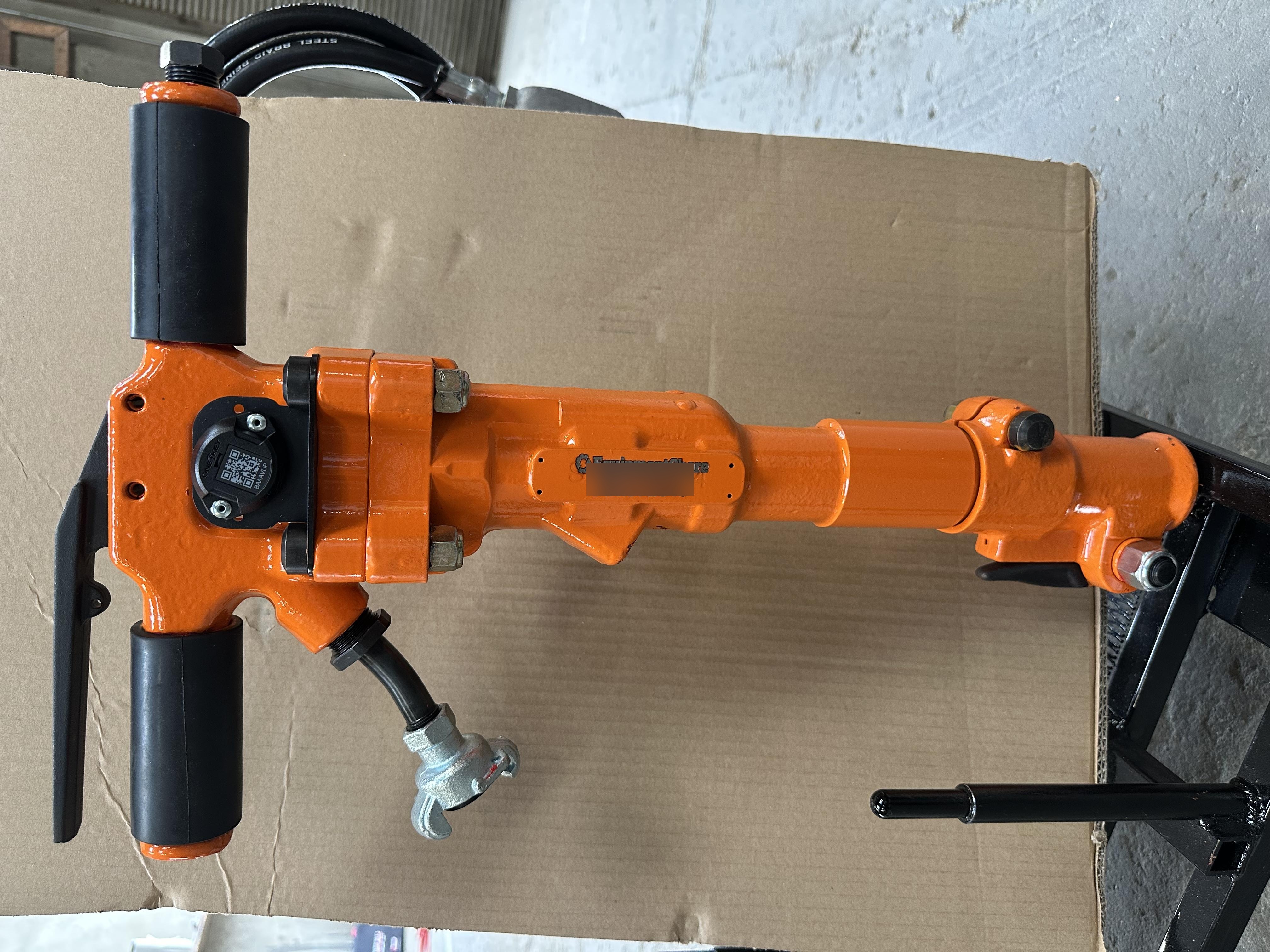 2024 MICHIGAN PNEUMATIC ES-TPB30-1-TRACKER