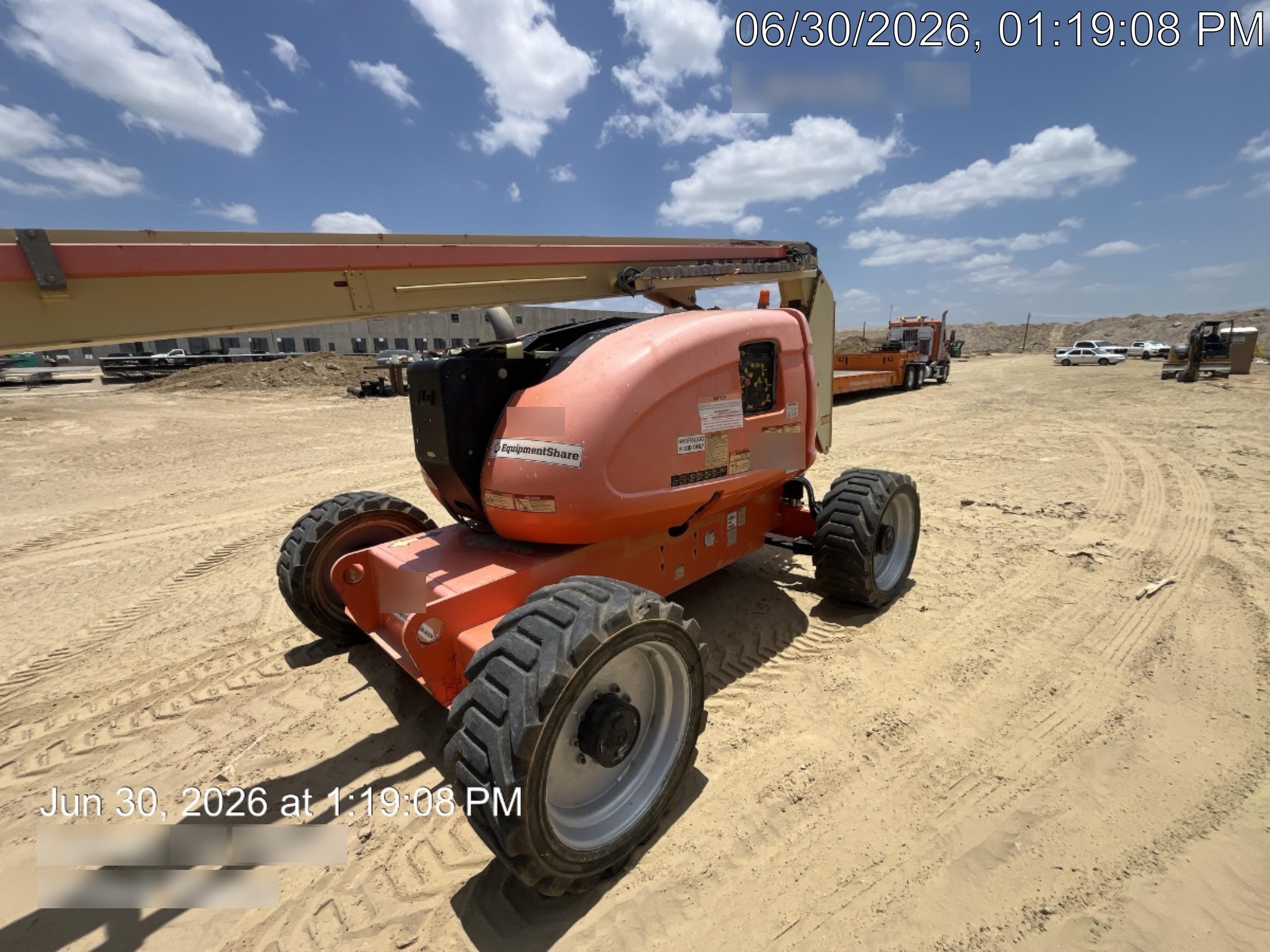 2018 JLG 600AJ