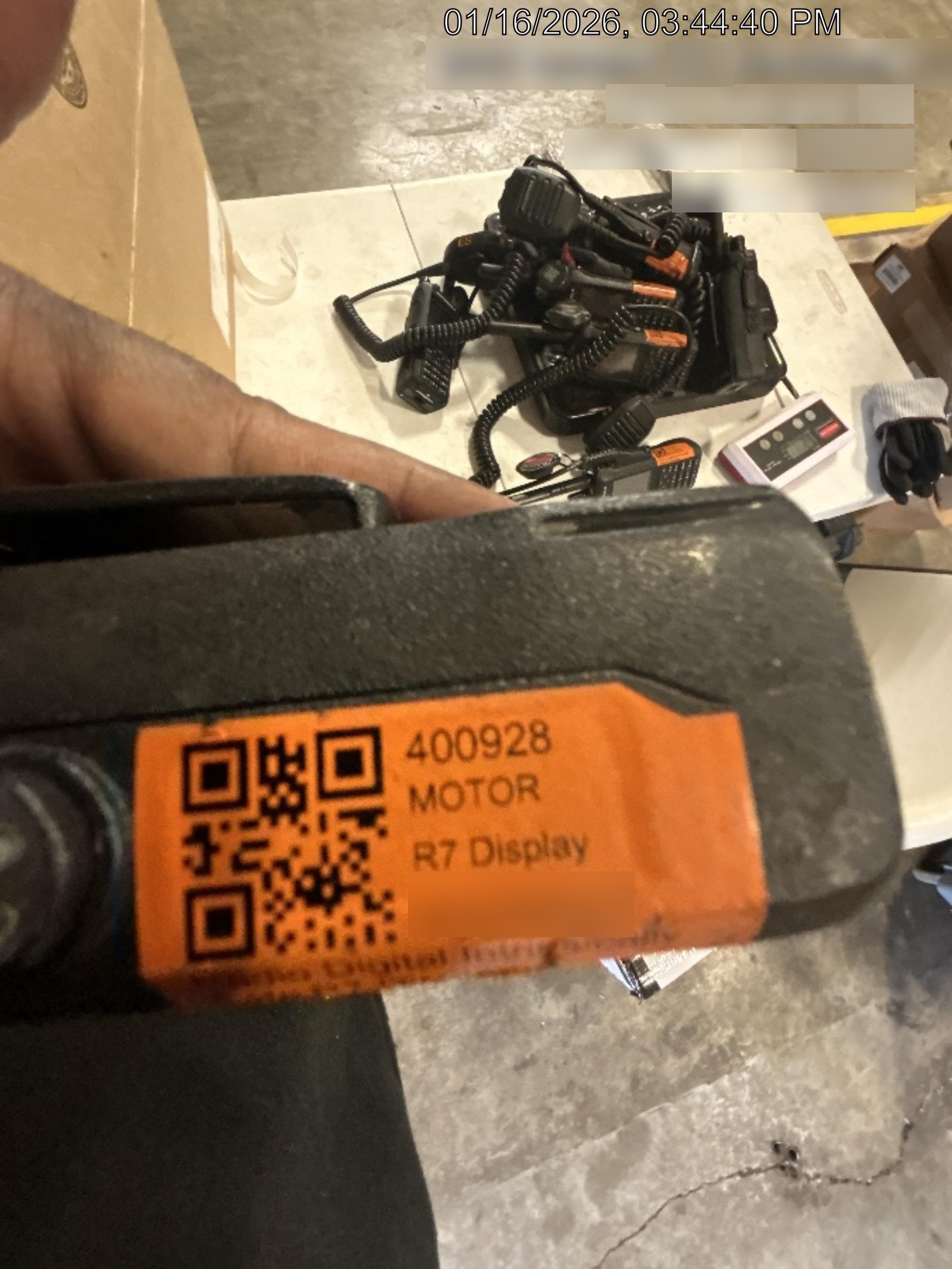 2024 MOTOROLA R7 DISPLAY