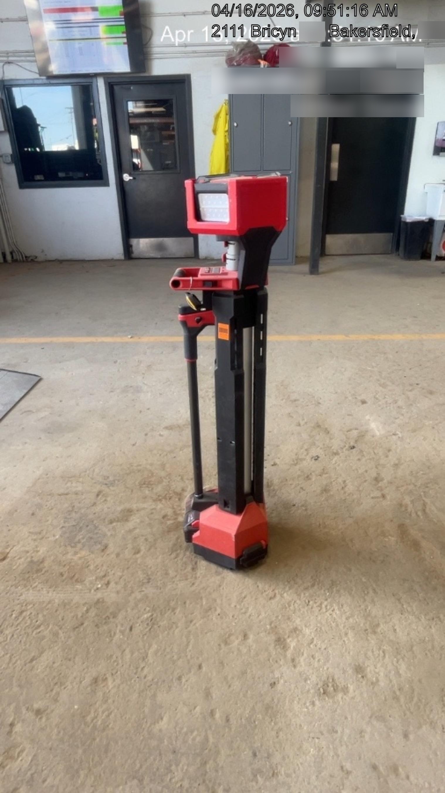 2022 MILWAUKEE 2136-20