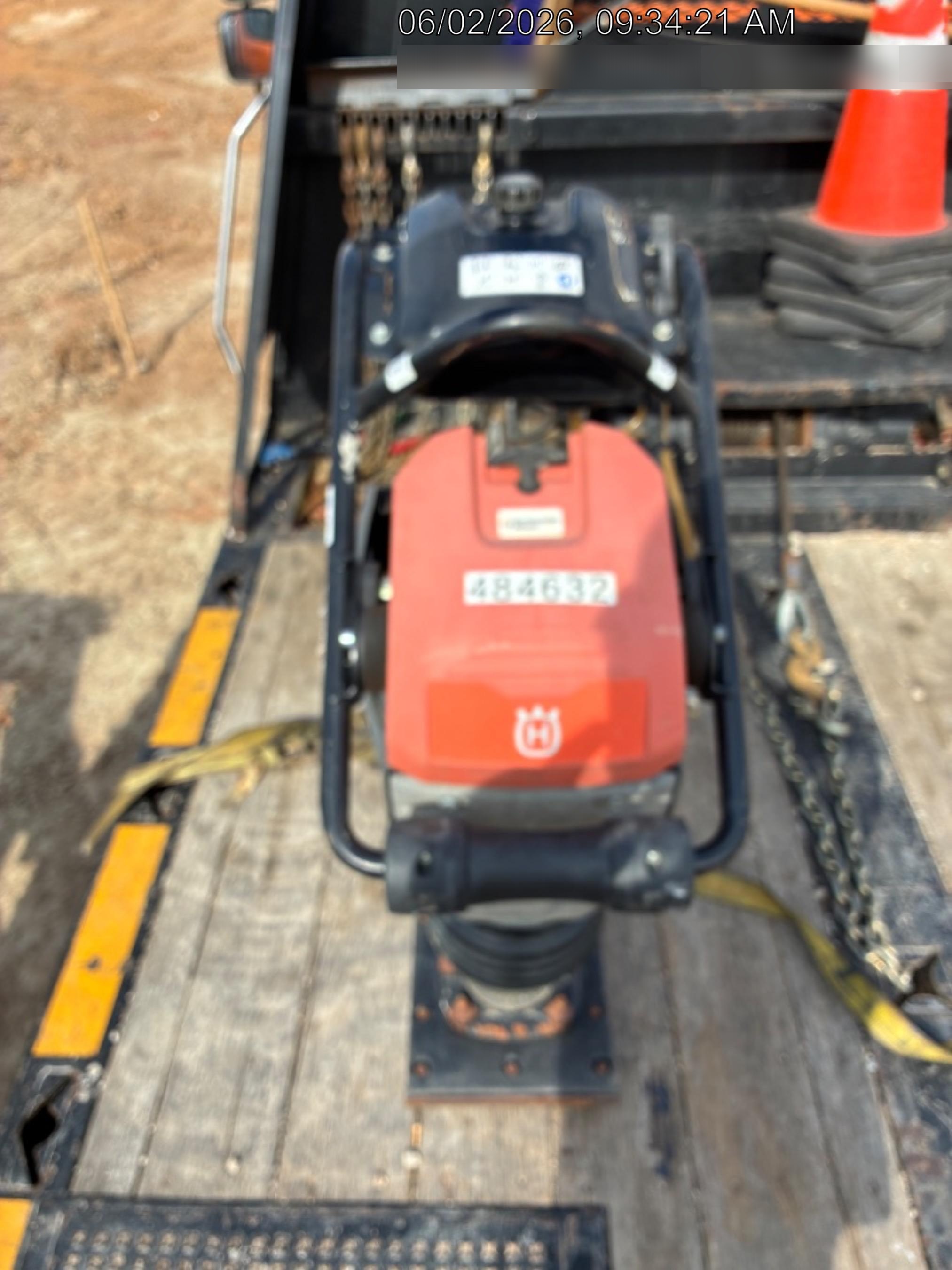 2024 HUSQVARNA LT6005
