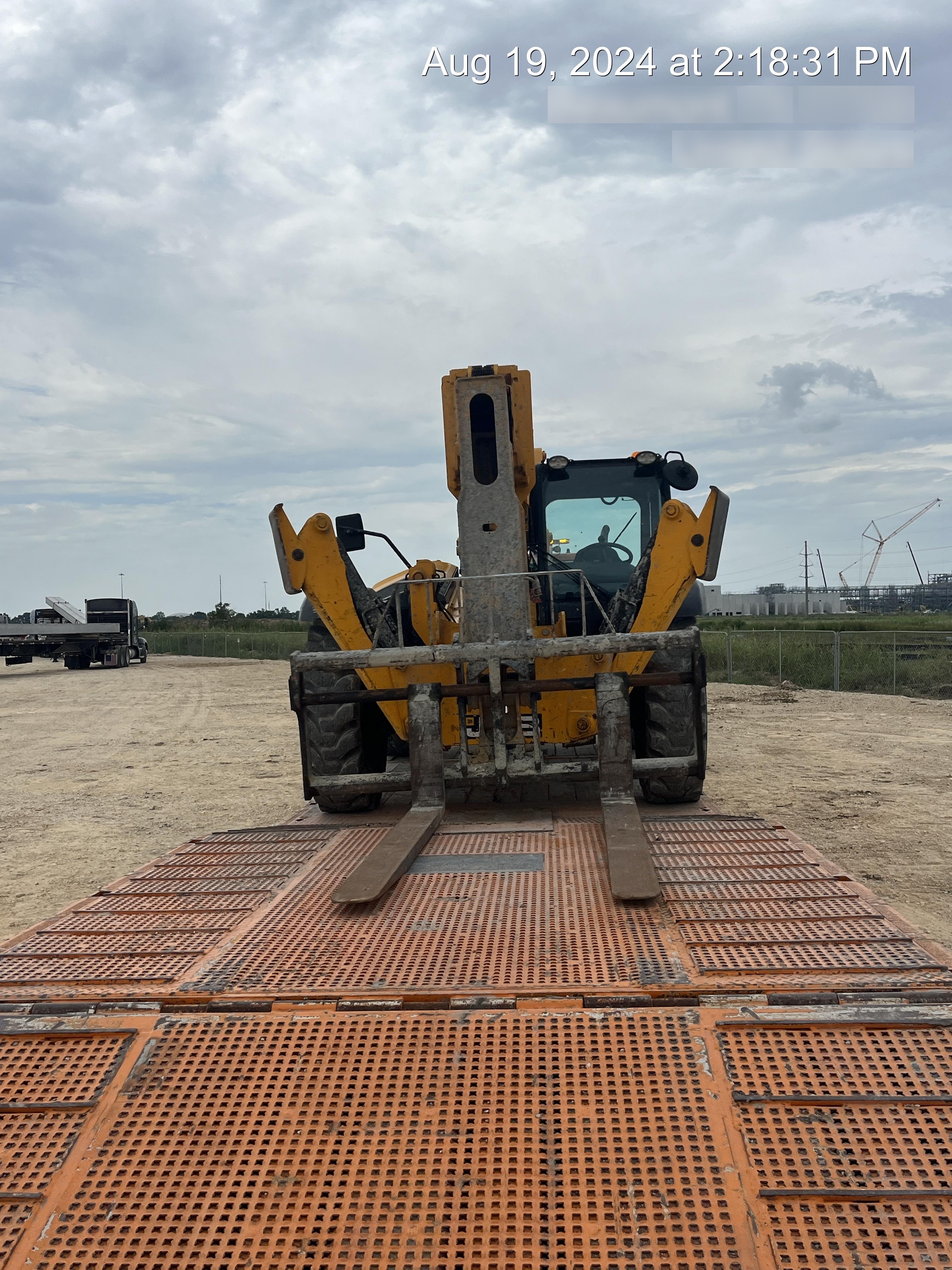 2019 JCB 512-56