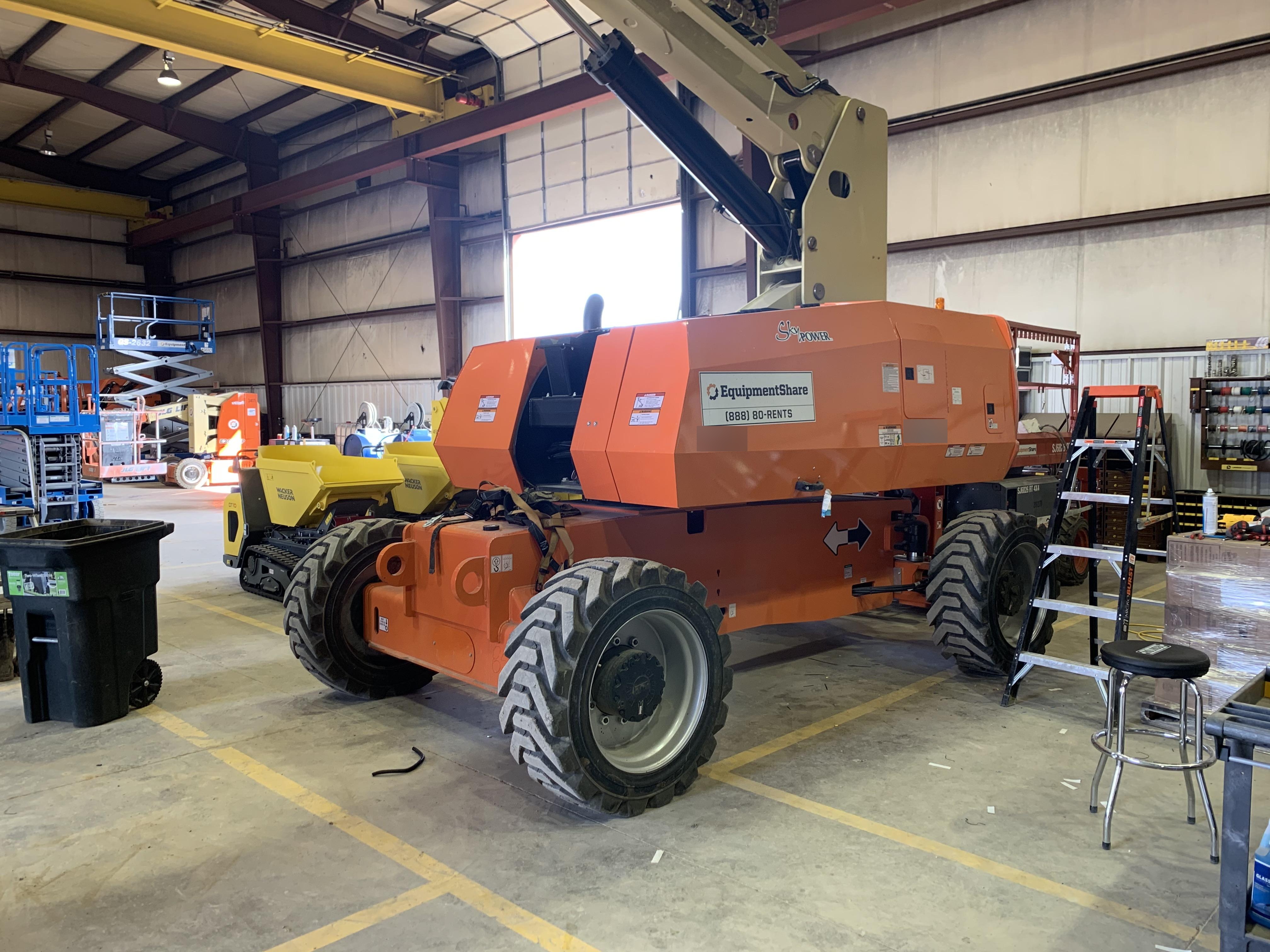2019 JLG 860SJ
