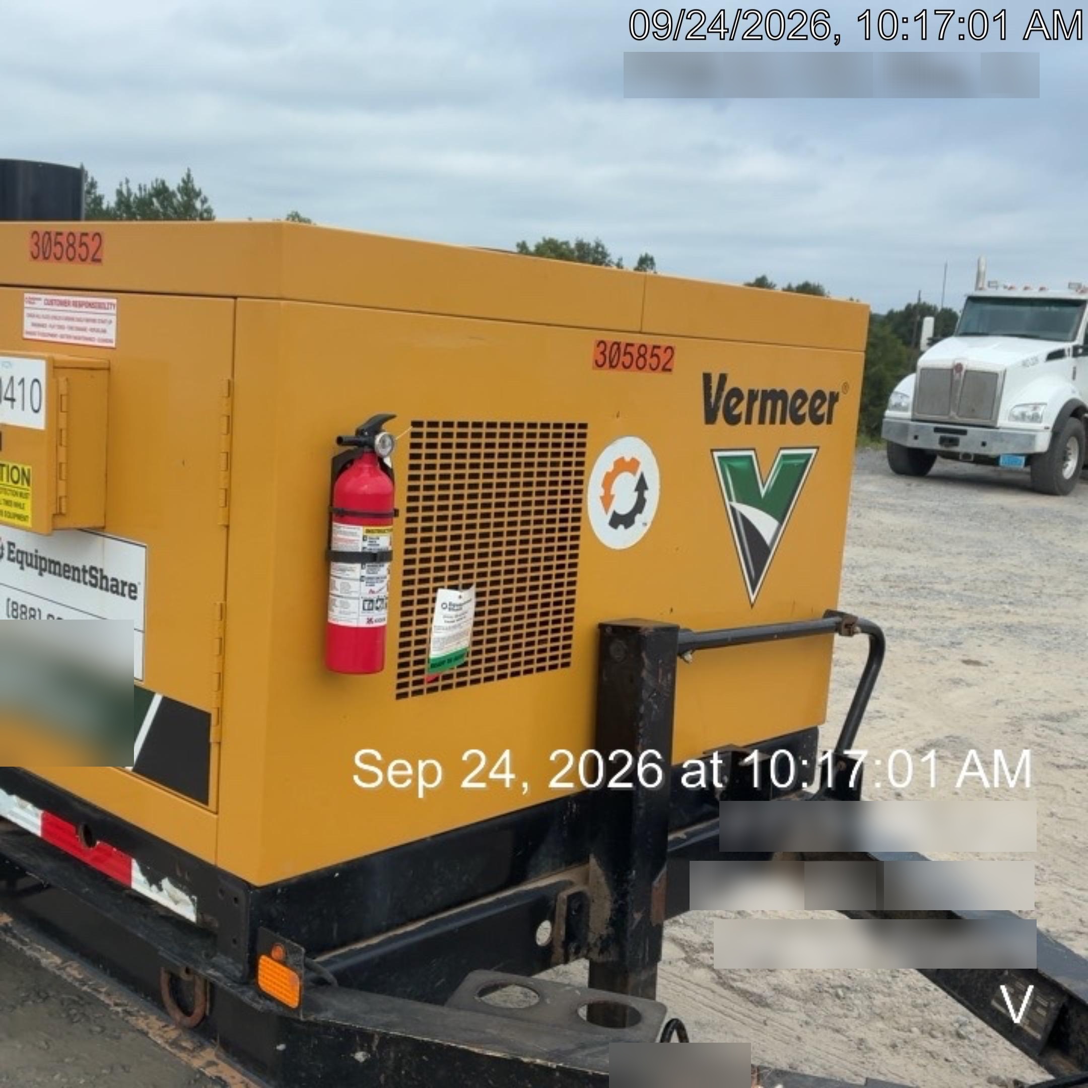 2023 VAC-TRON LP573XDT