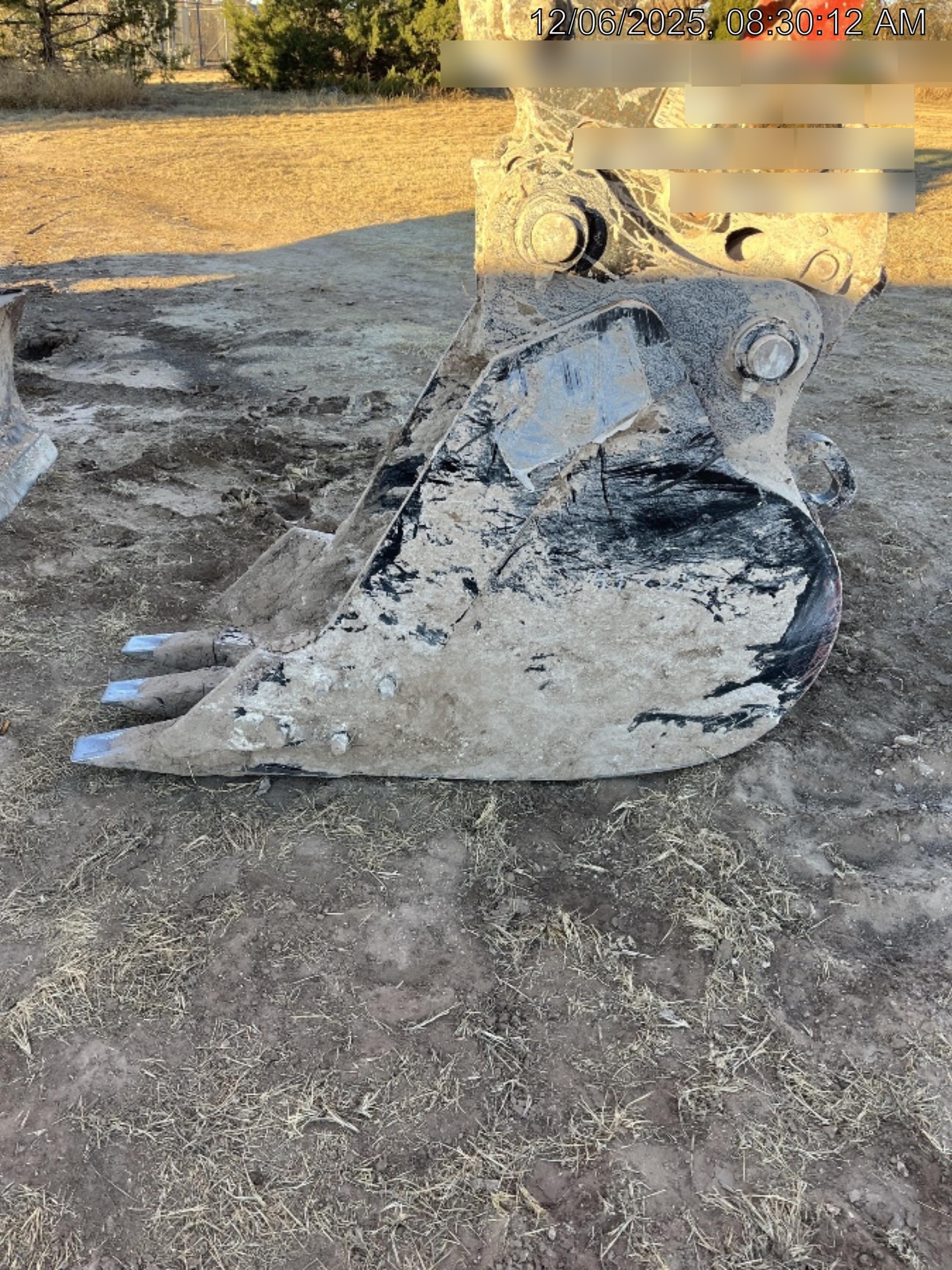 2025 FLECO 18" HD Bucket - Fleco