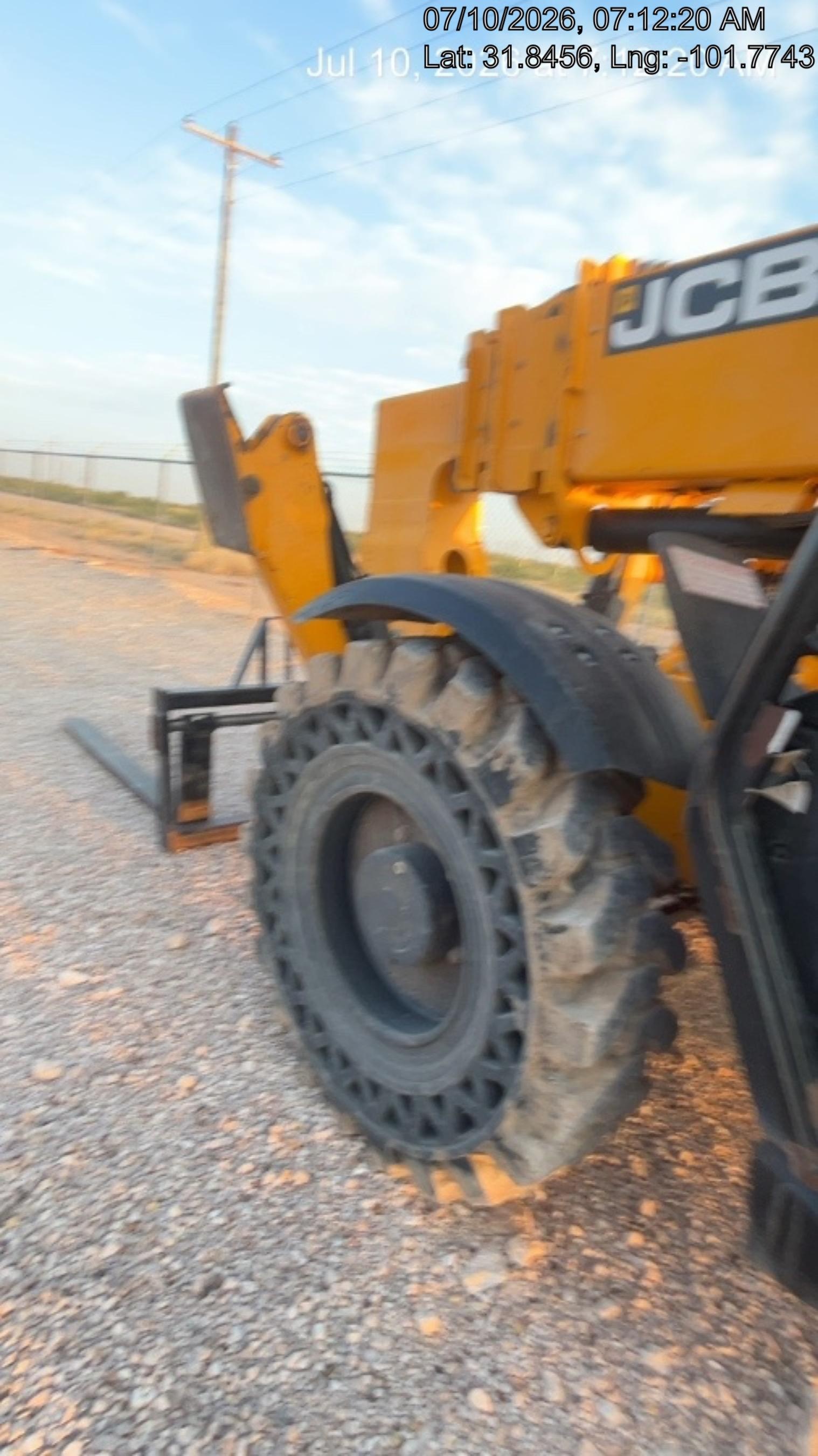 2019 JCB 510-56