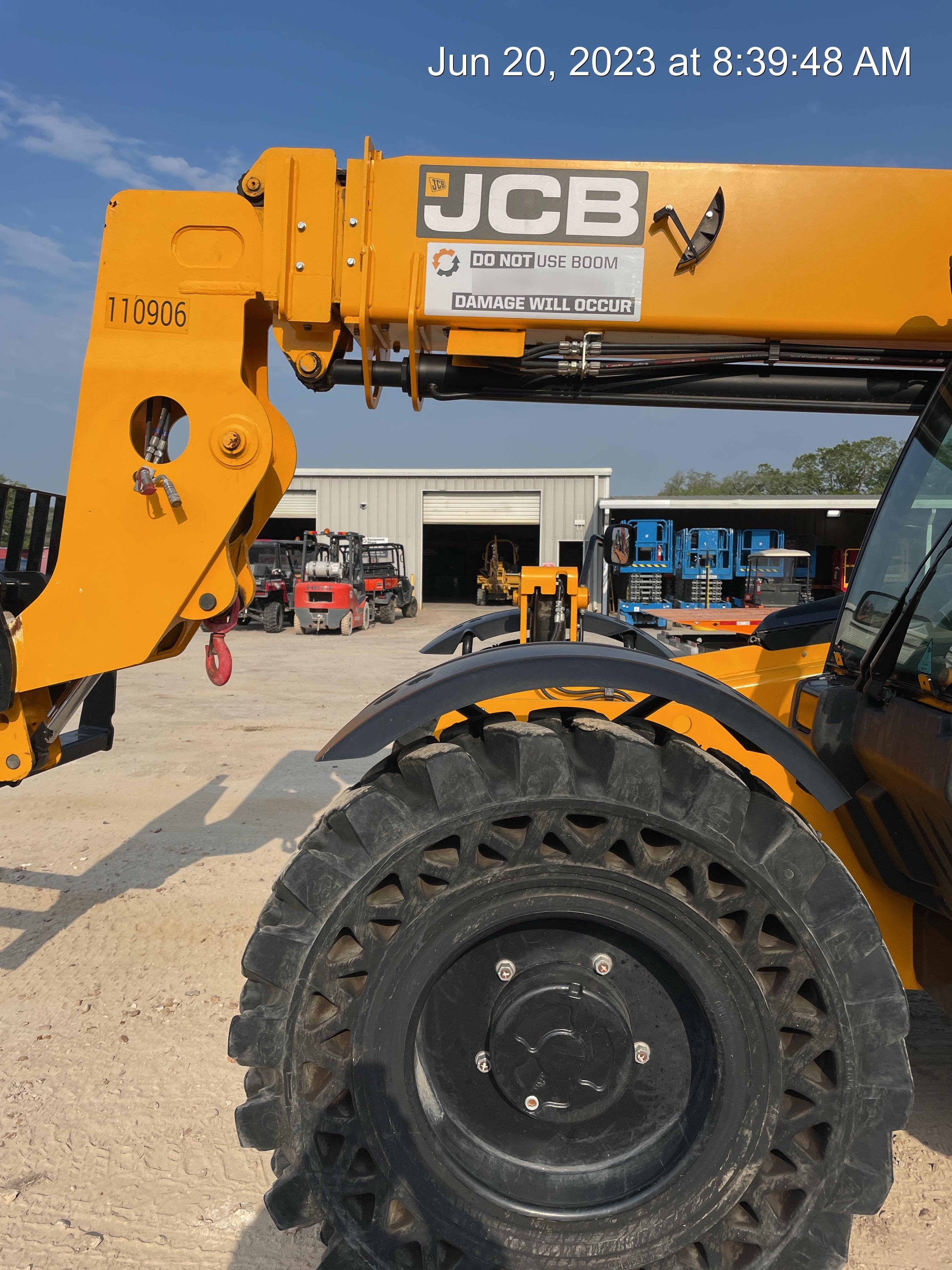 2020 JCB 509-42