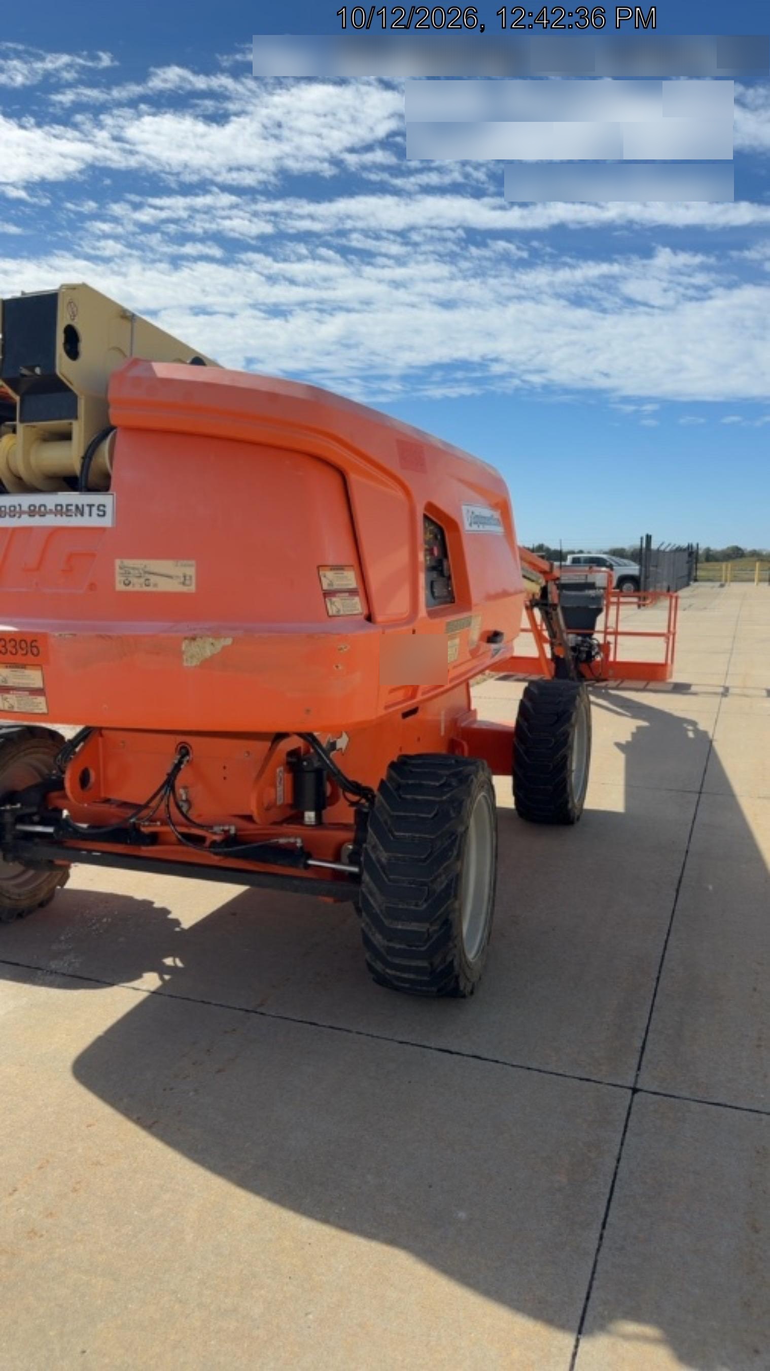 2019 JLG 660SJ