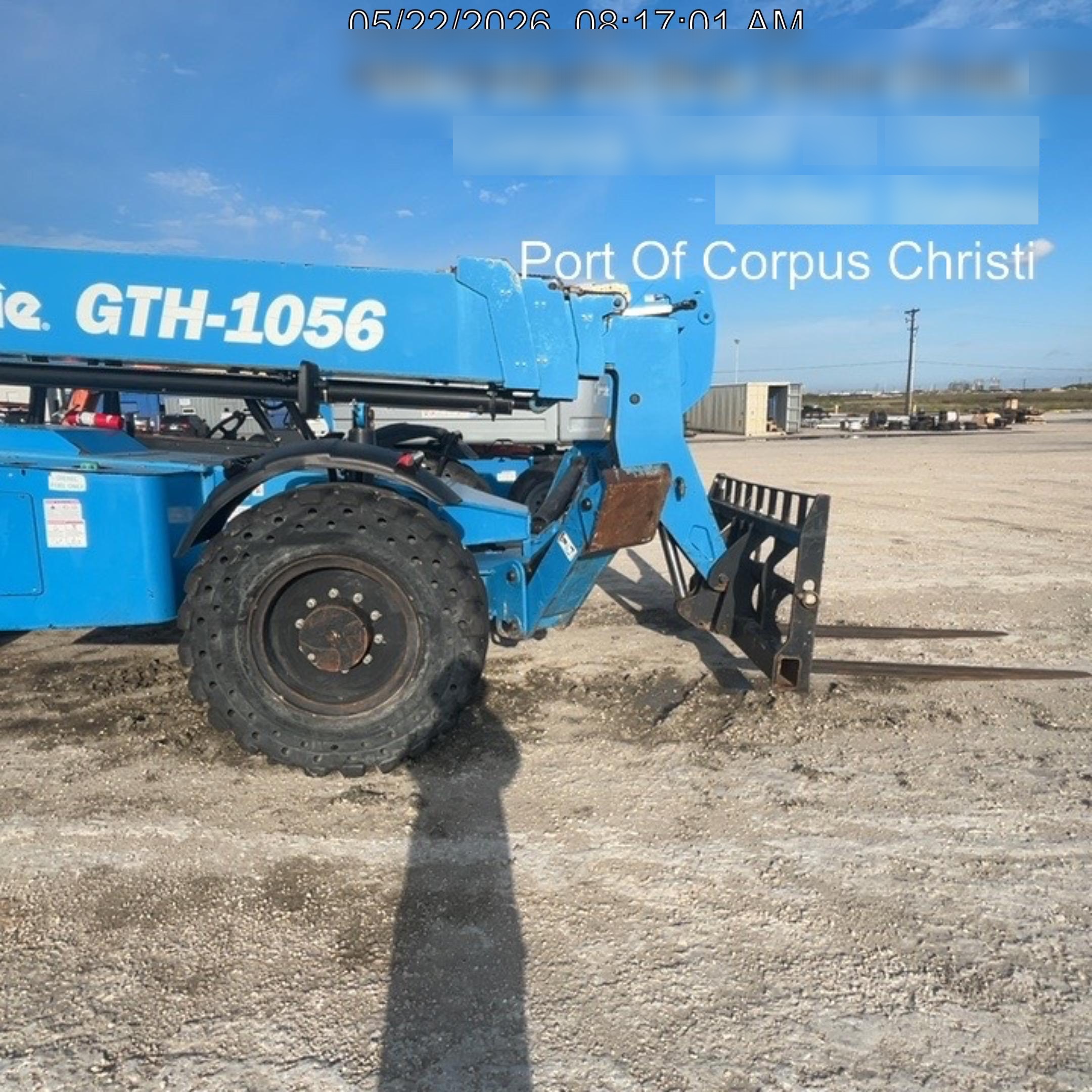 2017 GENIE GTH-1056