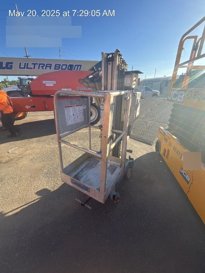 2019 GENIE AWP-30S