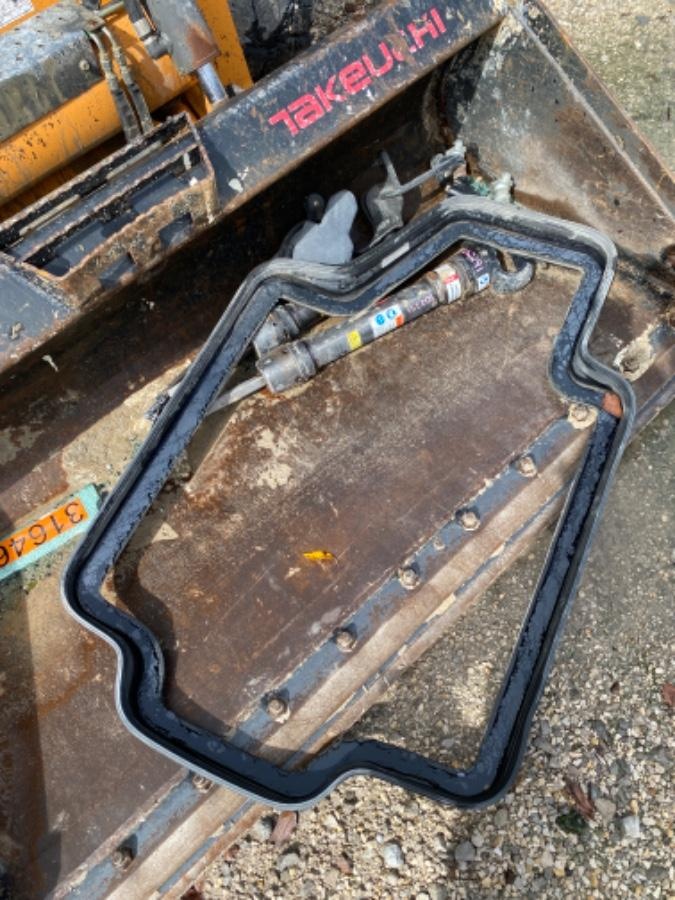 2023 CASE SV280