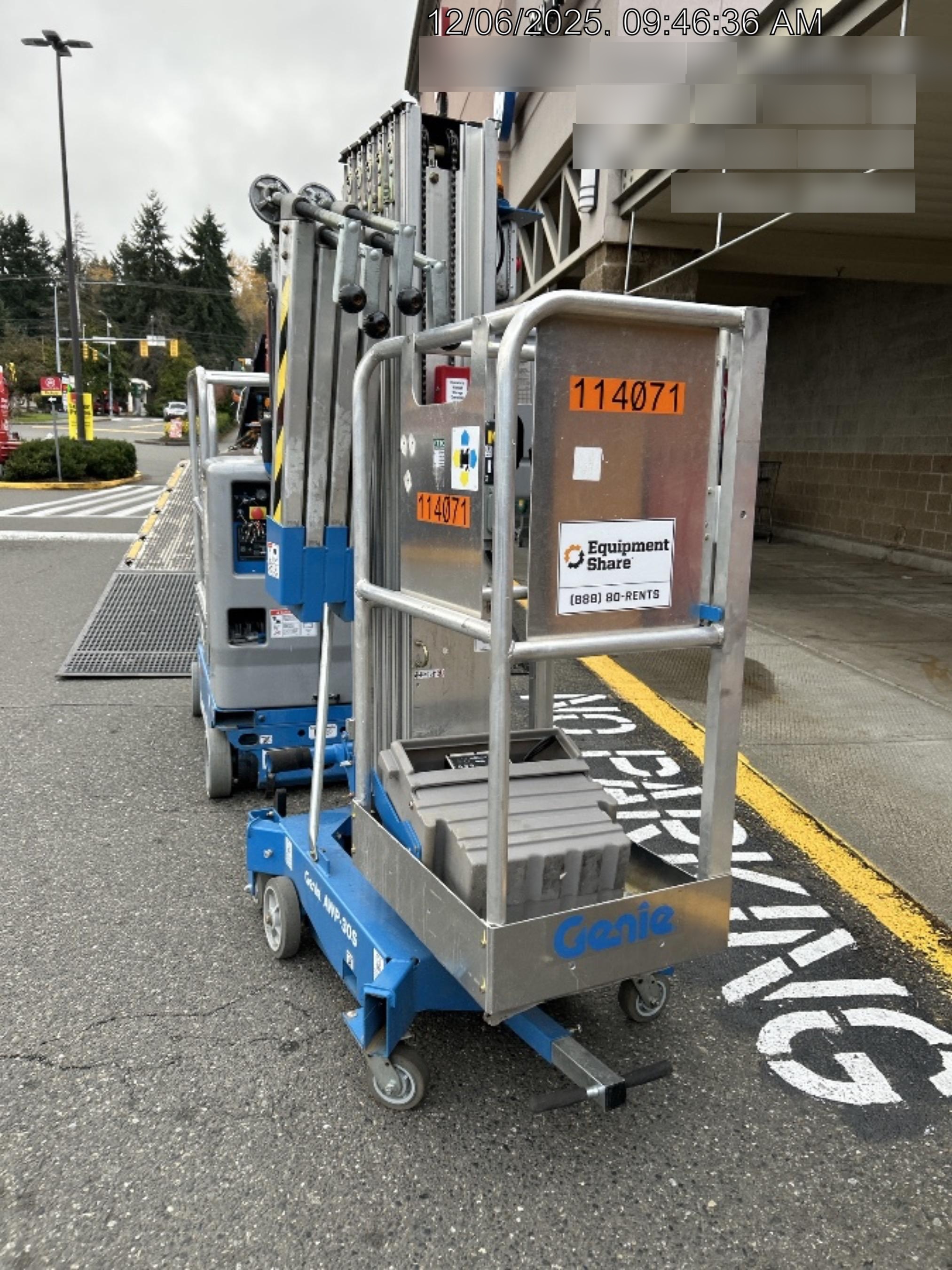 2020 GENIE AWP-30S