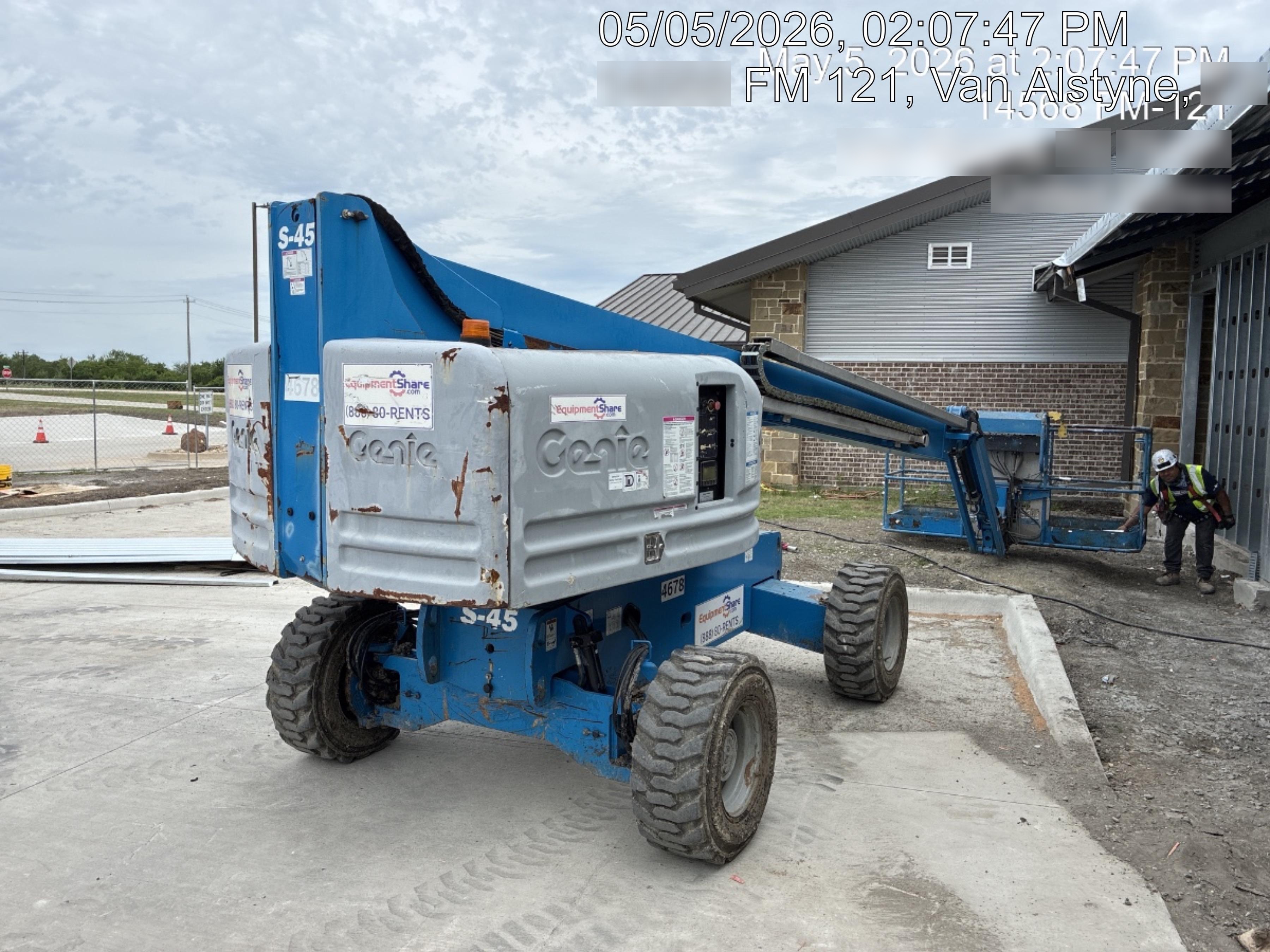 2017 GENIE S-45