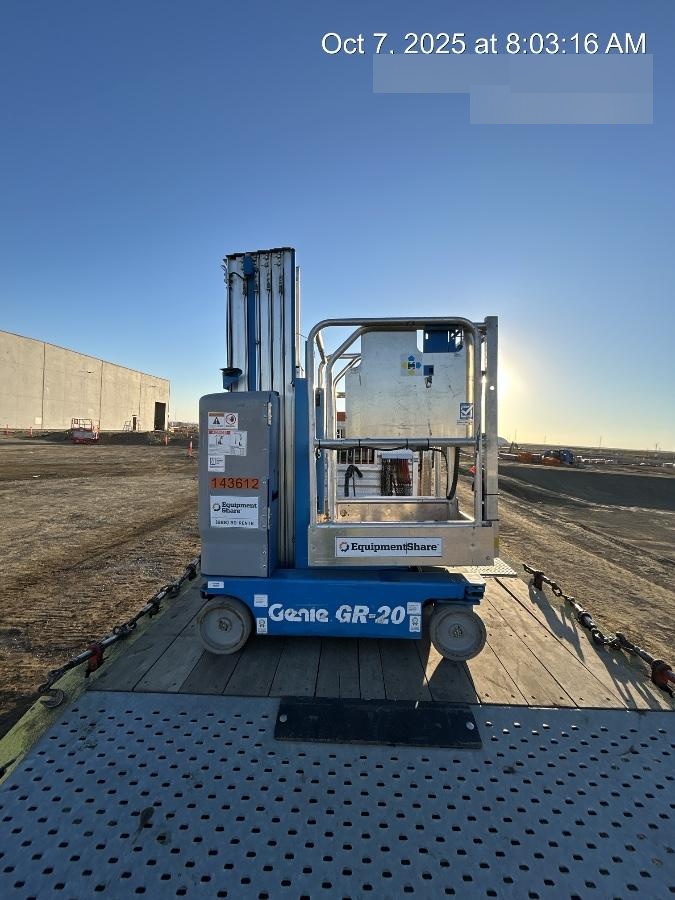2021 GENIE GR-20
