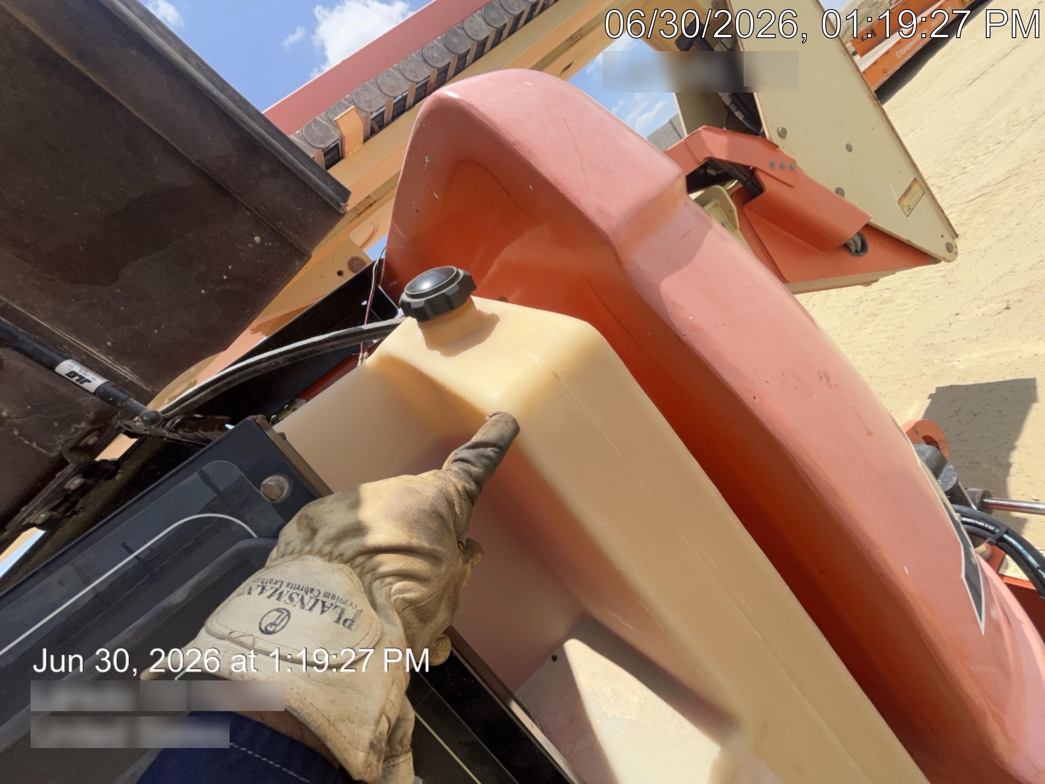 2018 JLG 600AJ