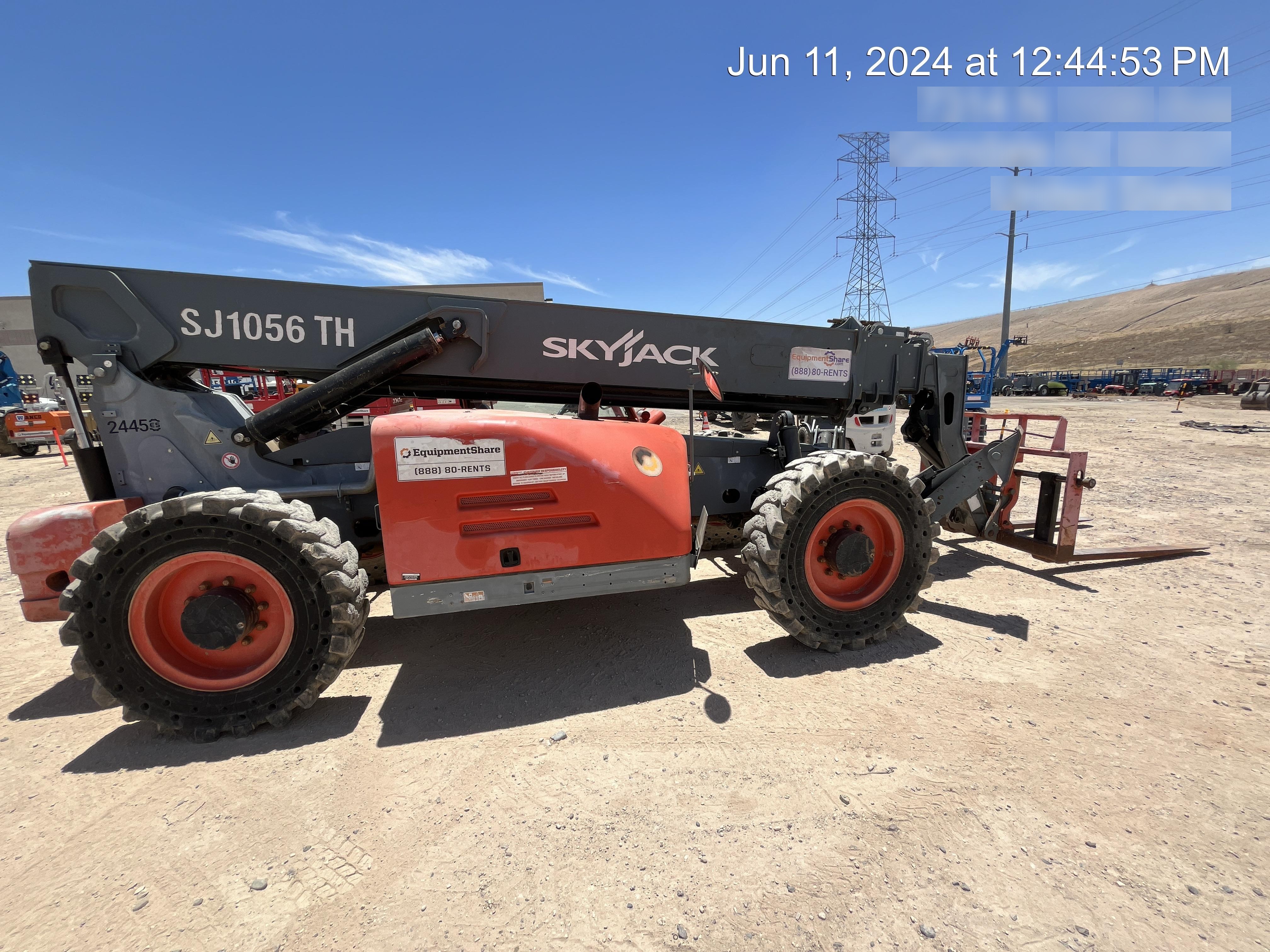 2016 SKYJACK SJ1056 TH