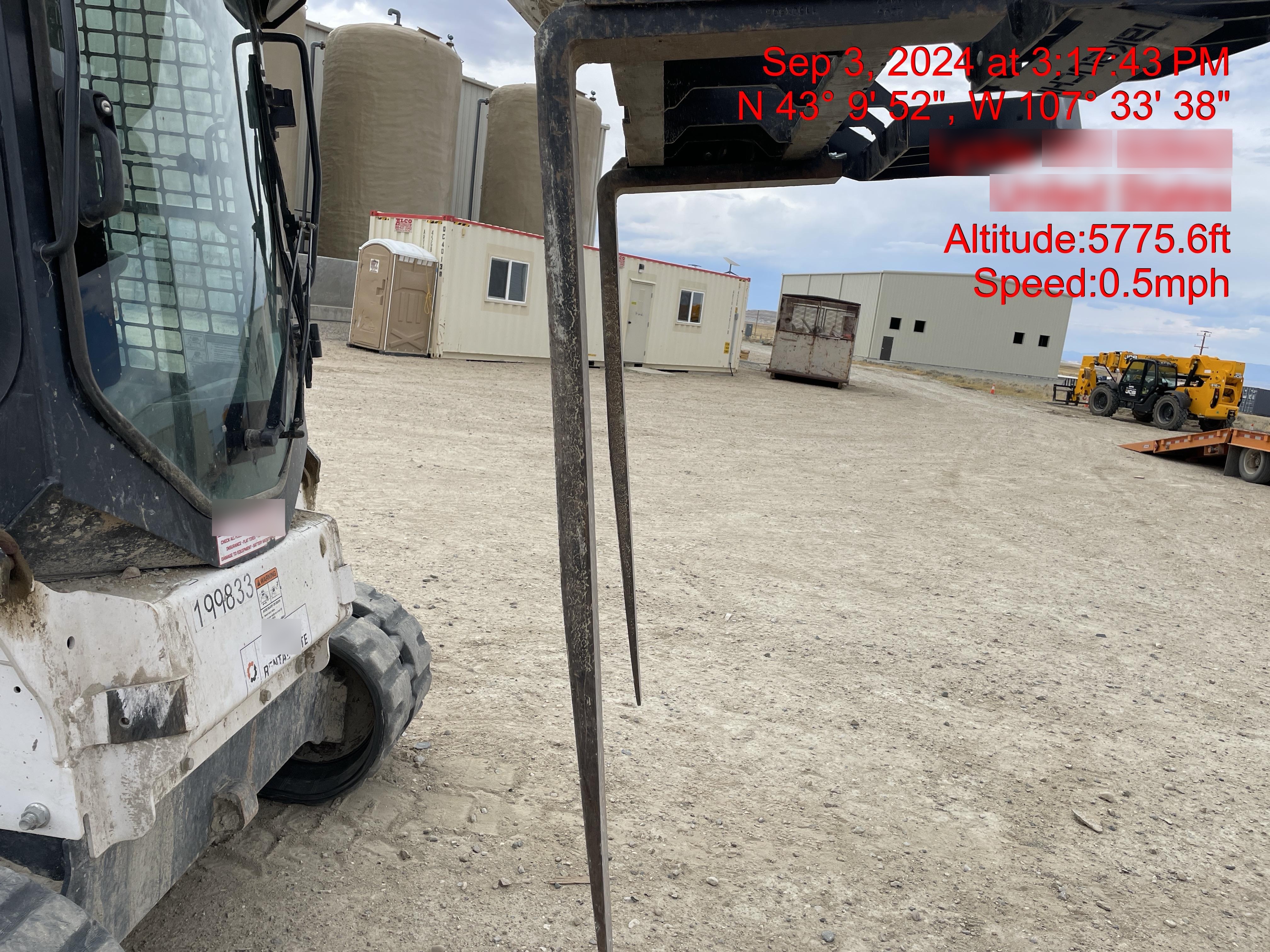 2022 TAKEUCHI 48" Pallet Forks - Takeuchi
