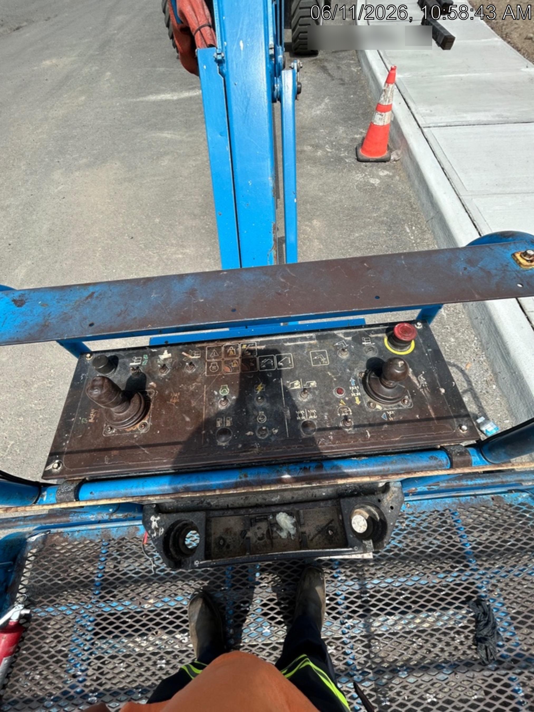 2020 GENIE S-85 XC