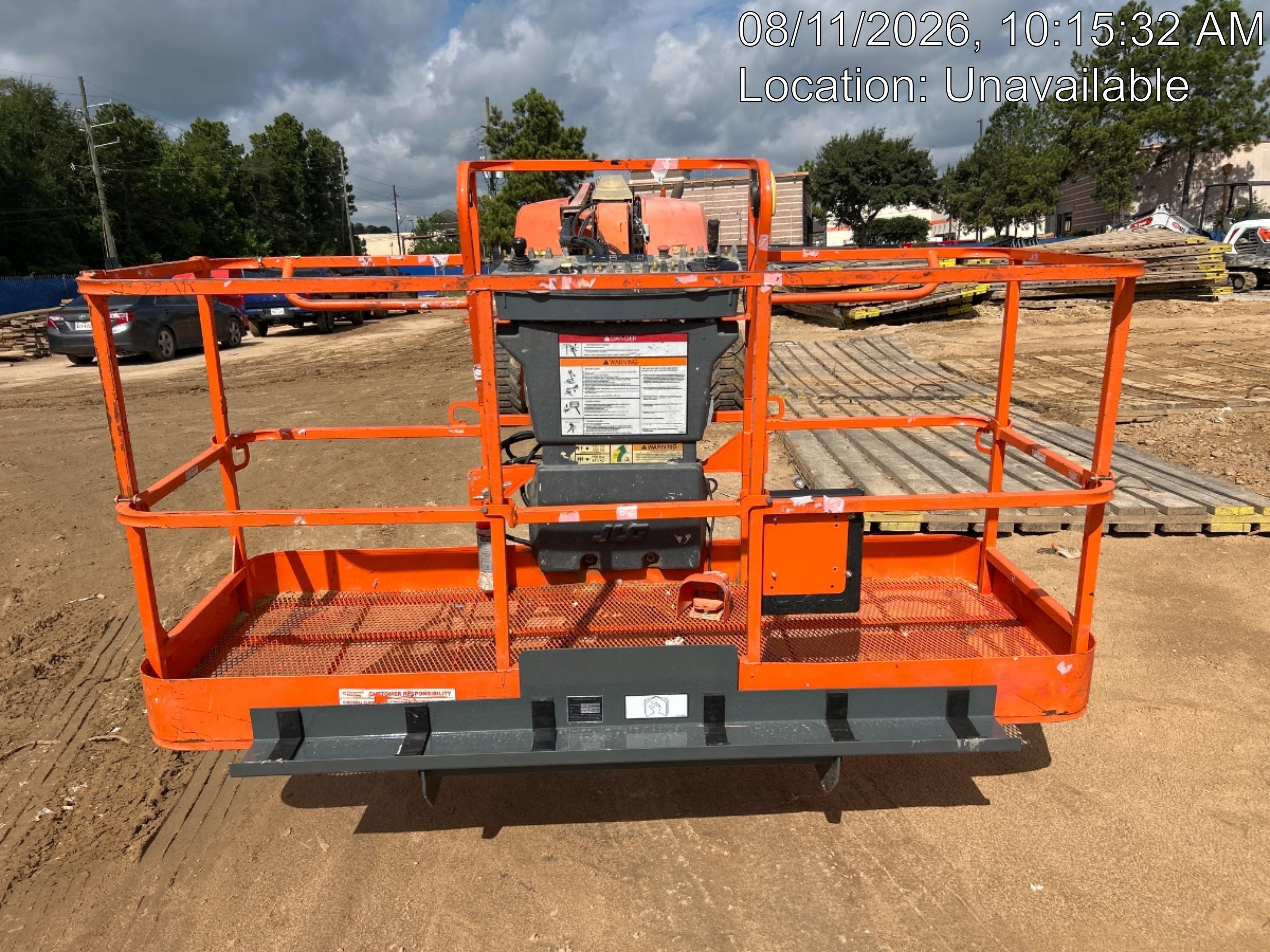 2019 JLG 660SJ