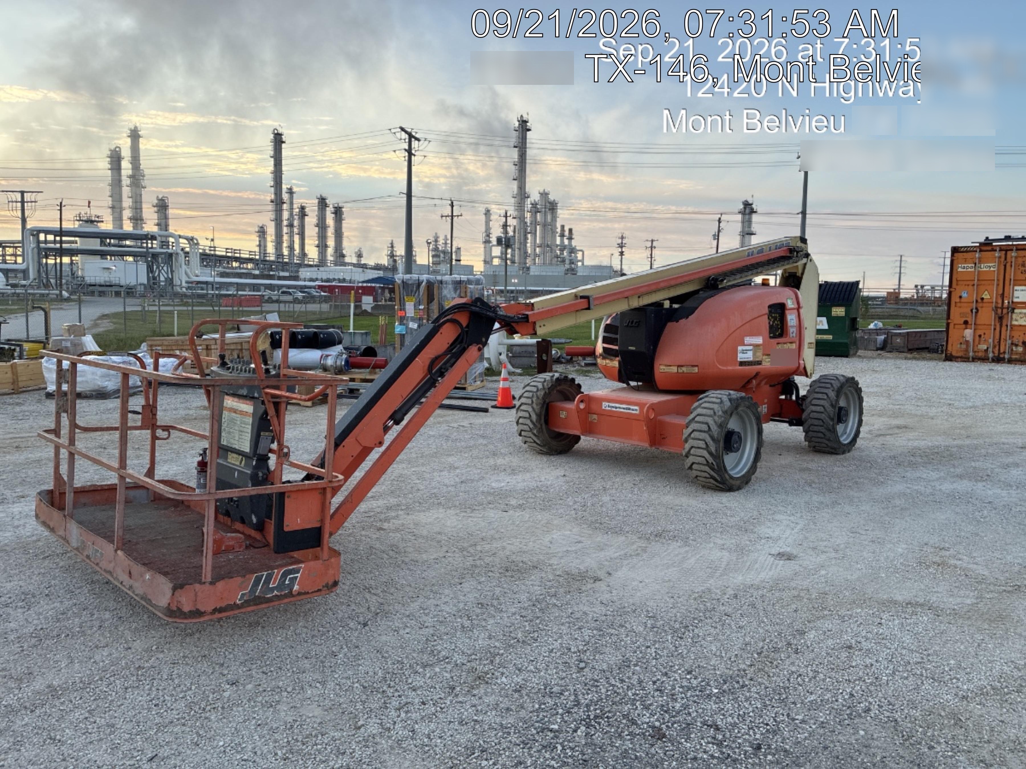 2019 JLG 600AJ