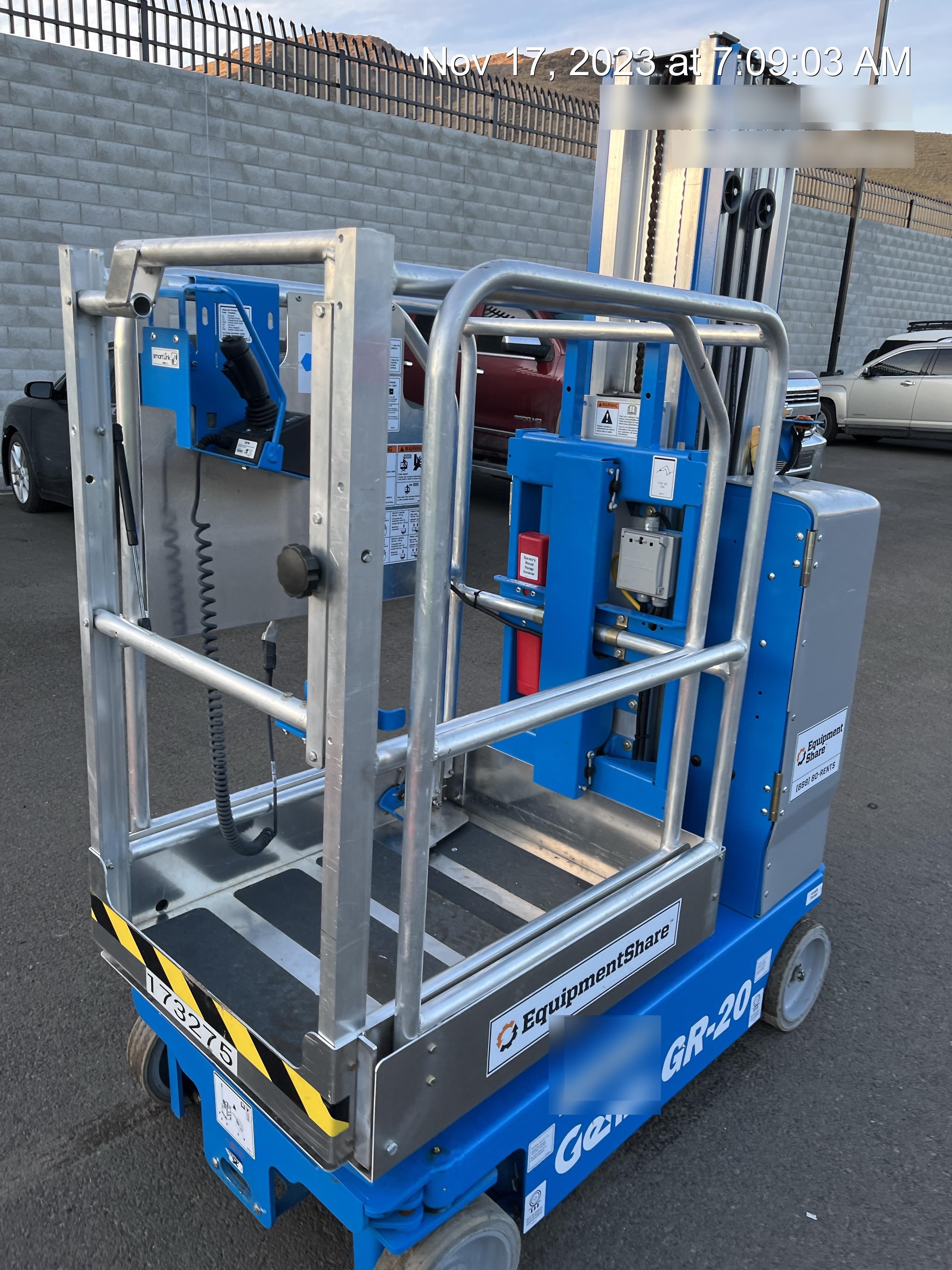 2021 GENIE GR-20