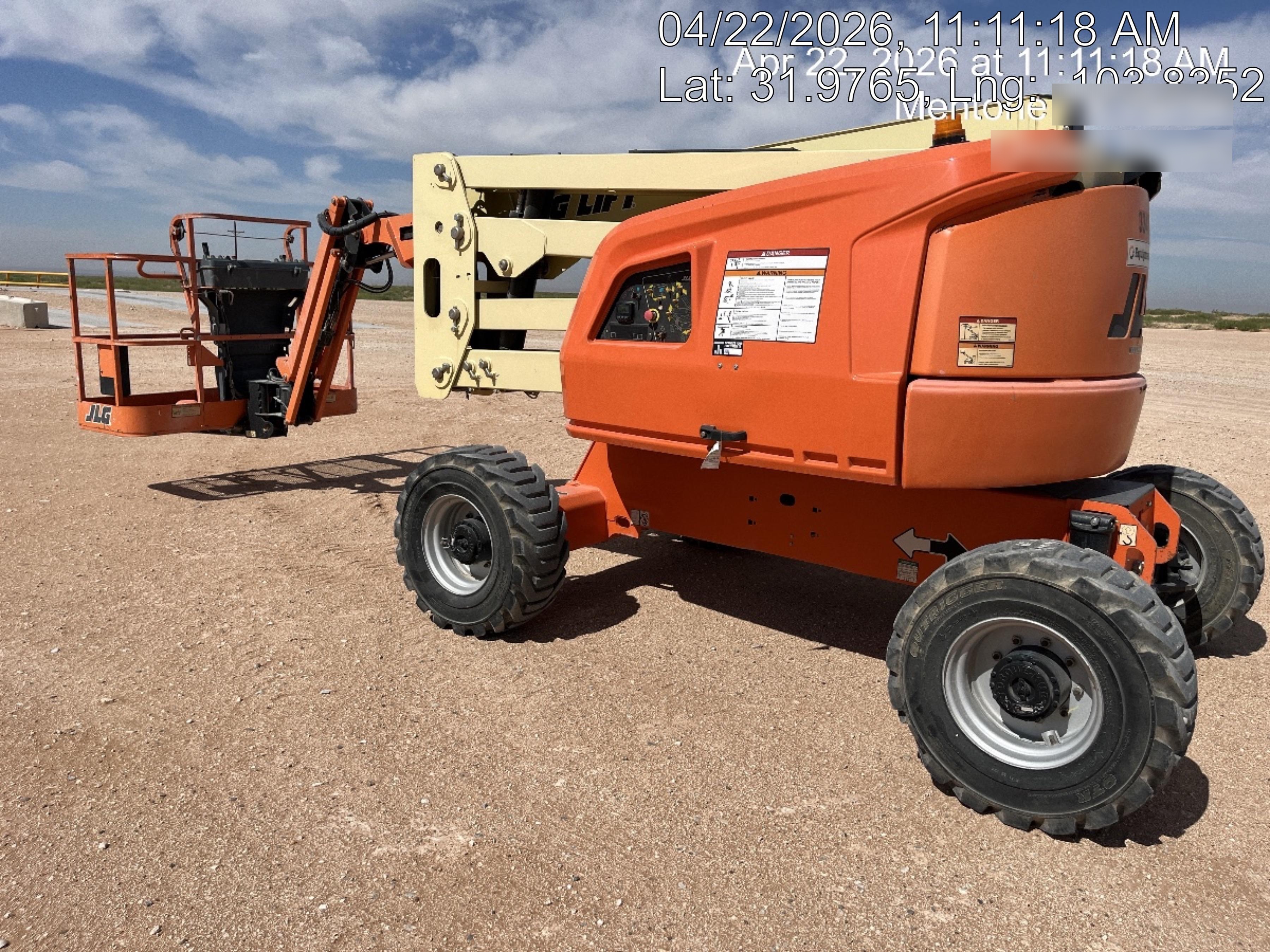 2019 JLG 450AJ