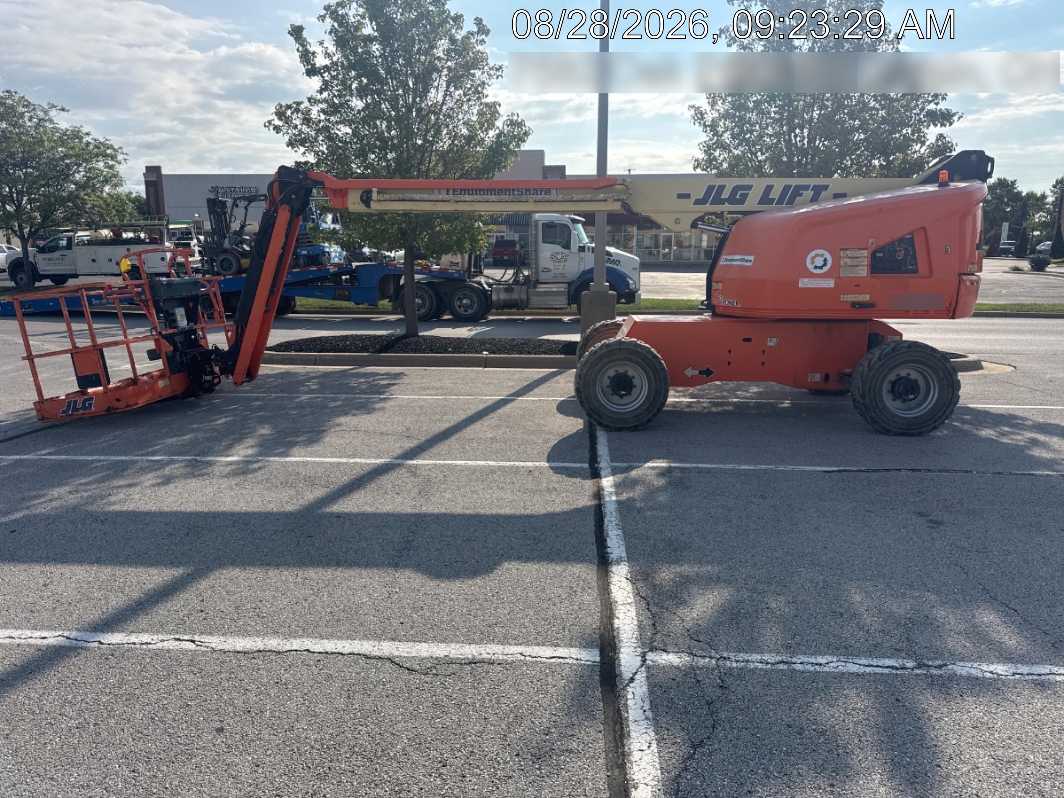 2020 JLG 460SJ