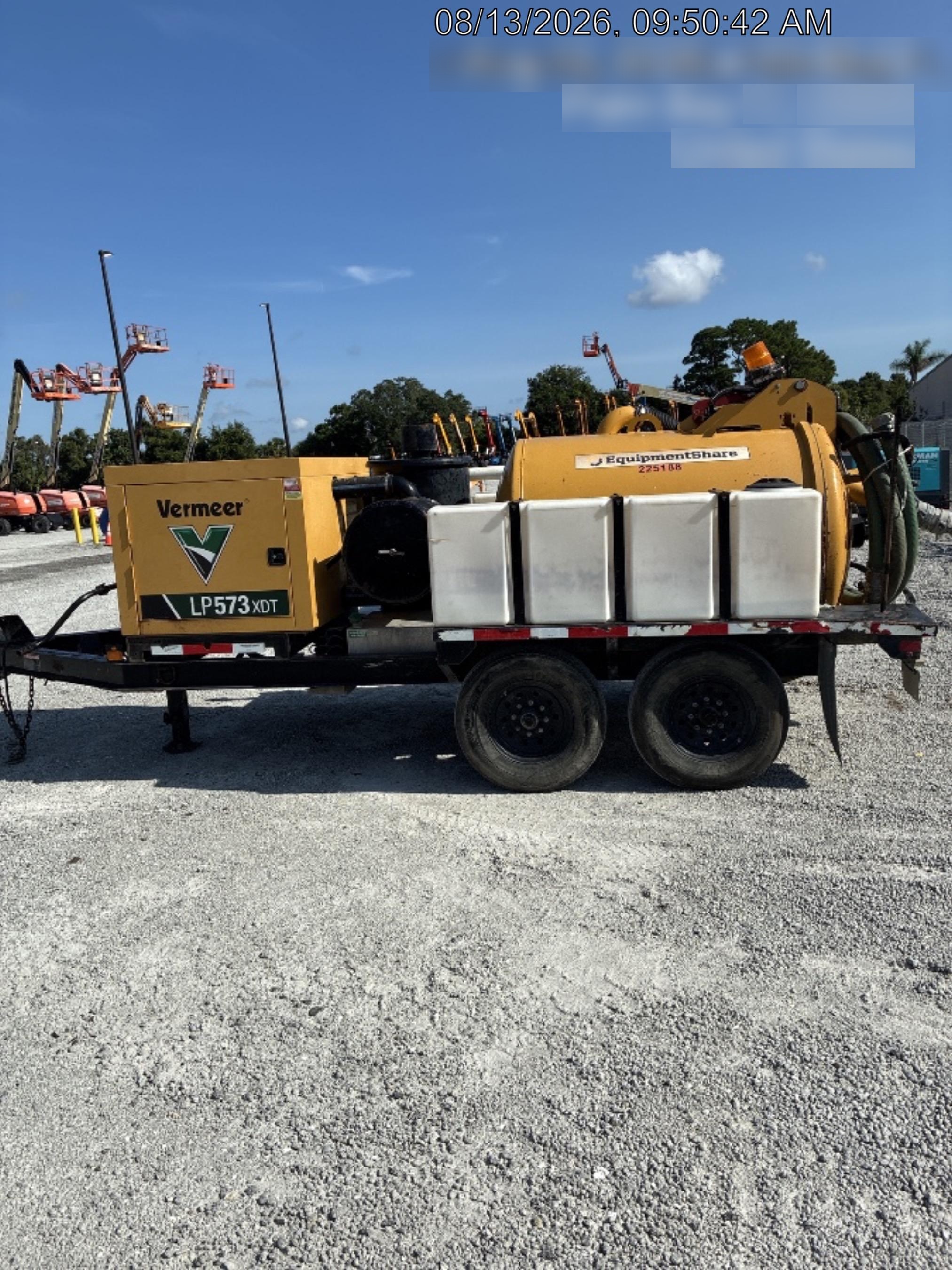 2022 VAC-TRON LP573XDT