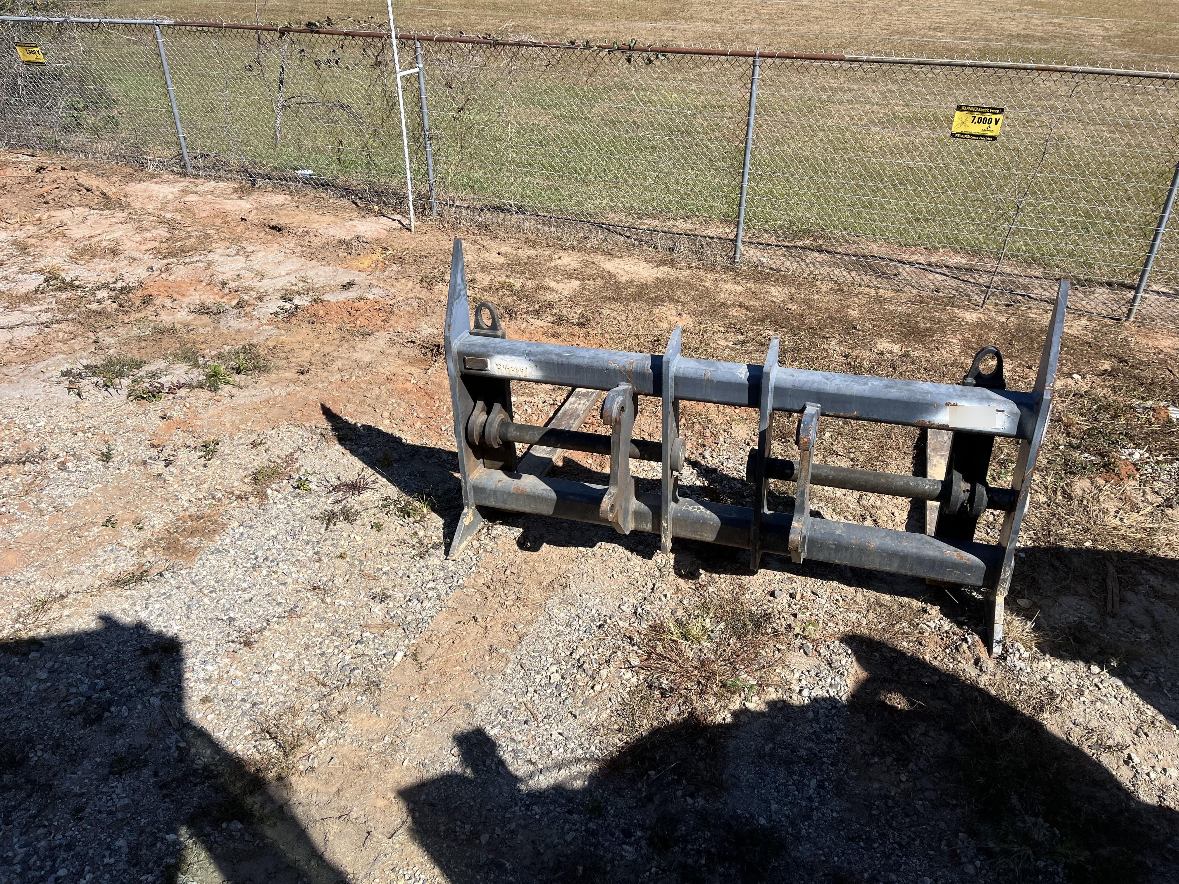 2022 SOLESBEE 96" Loader Fork Carriage - Solesbee