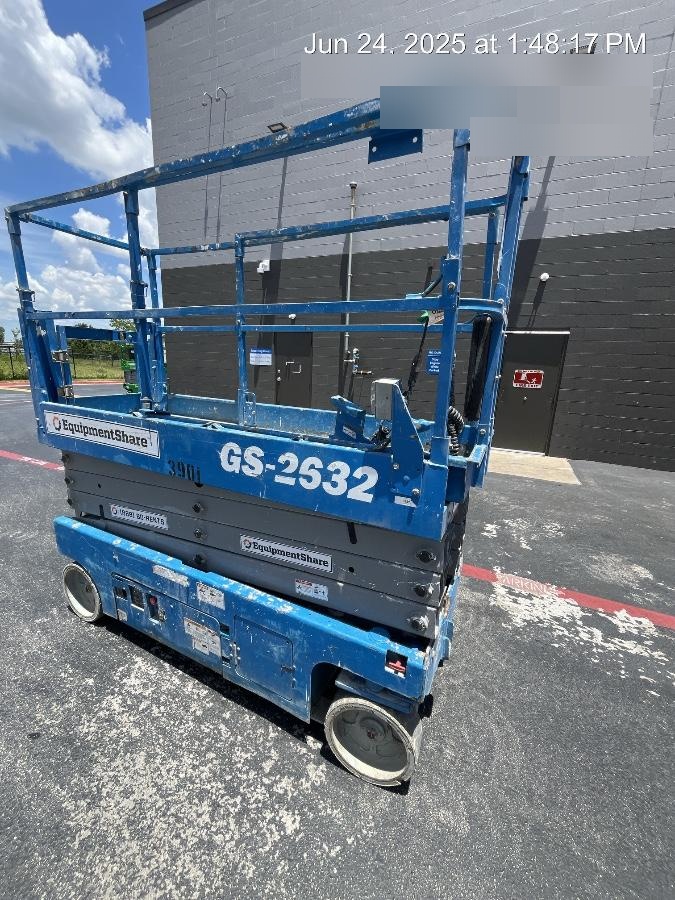 2017 GENIE GS-2632
