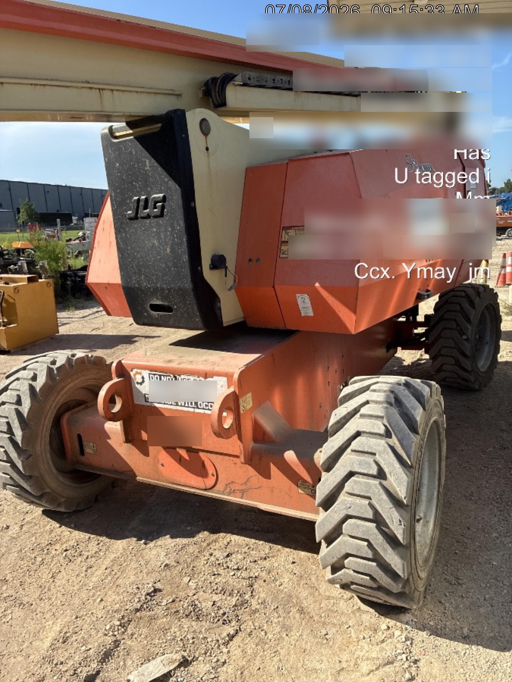 2020 JLG 800AJ