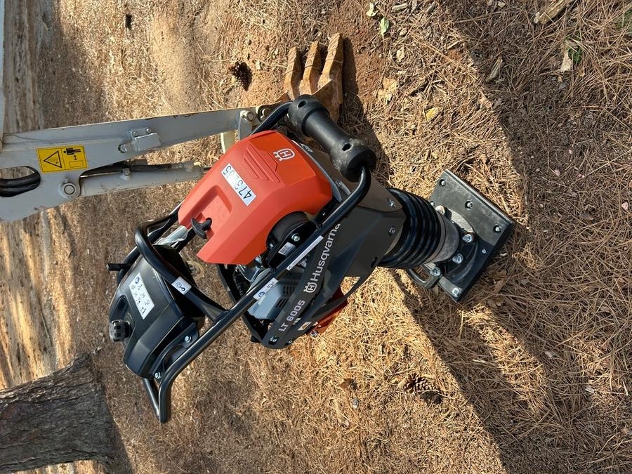 2024 HUSQVARNA LT6005