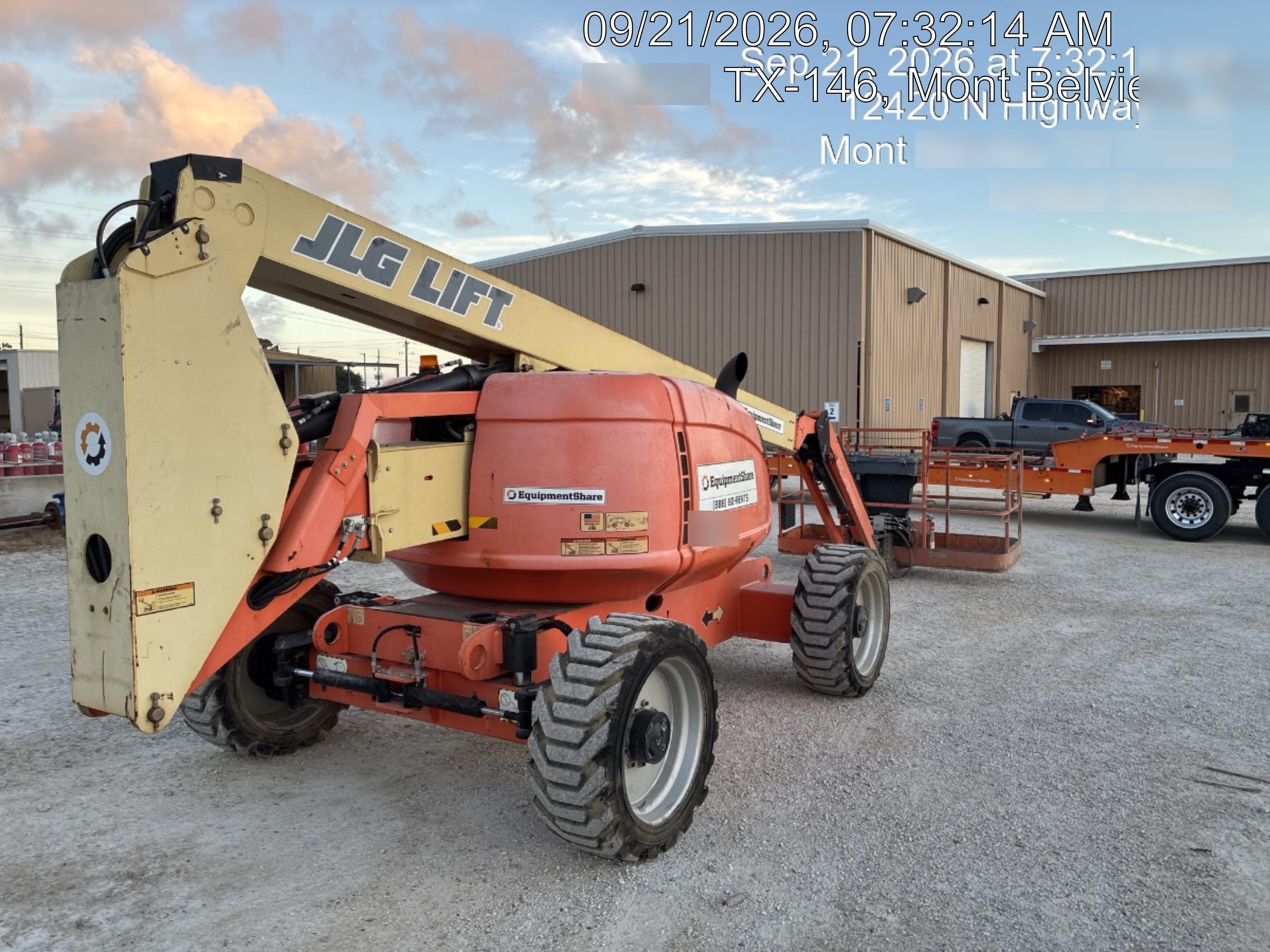 2019 JLG 600AJ