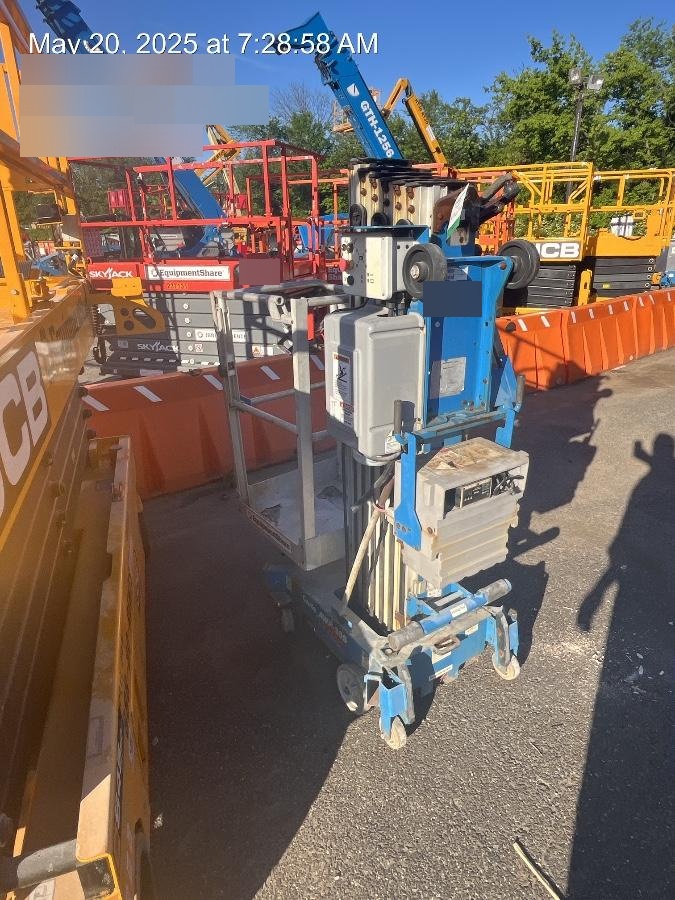 2019 GENIE AWP-30S