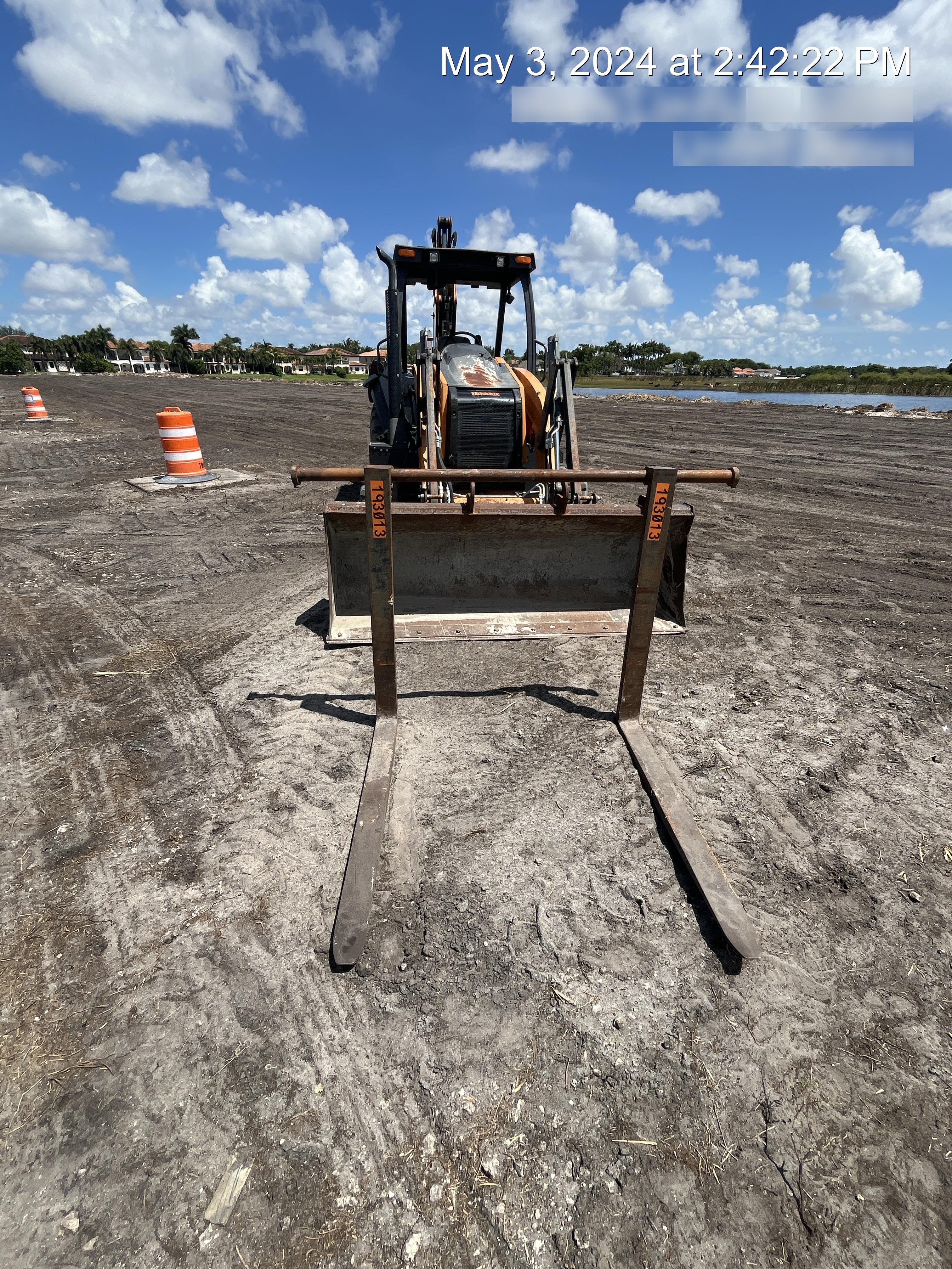 2014 WERK-BRAU 42" Forks - Backhoe