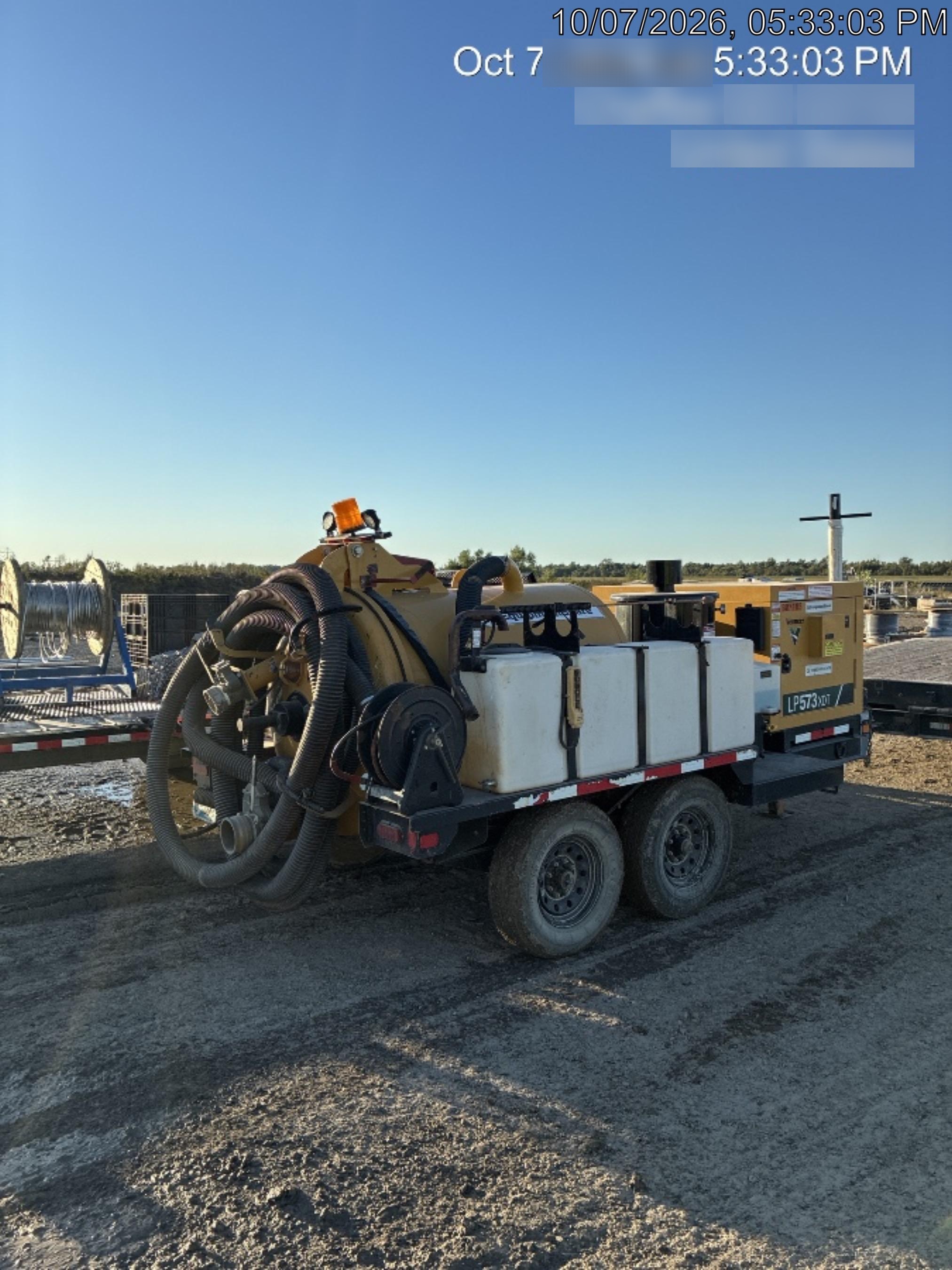 2023 VAC-TRON LP573XDT
