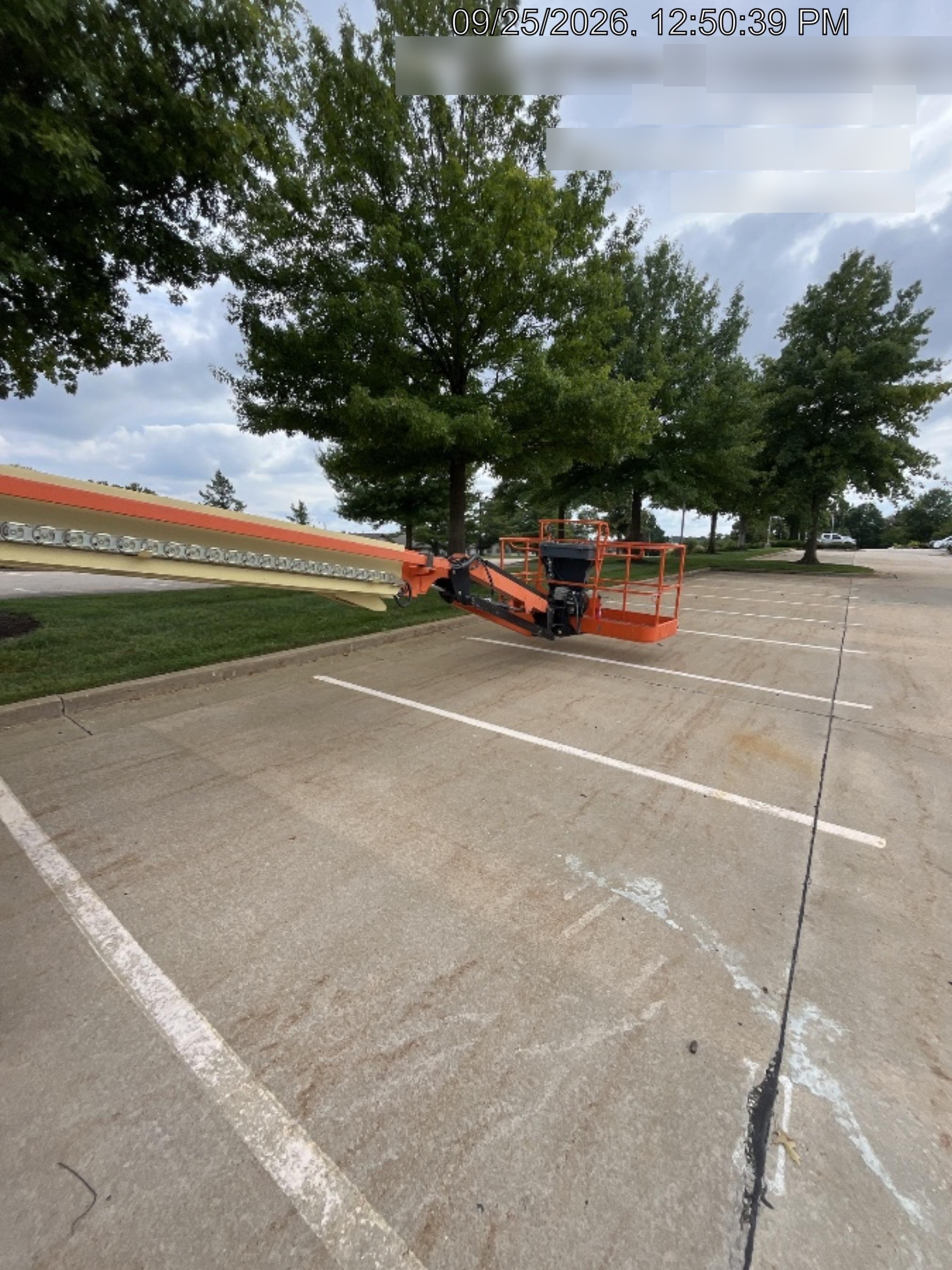 2019 JLG 660SJ