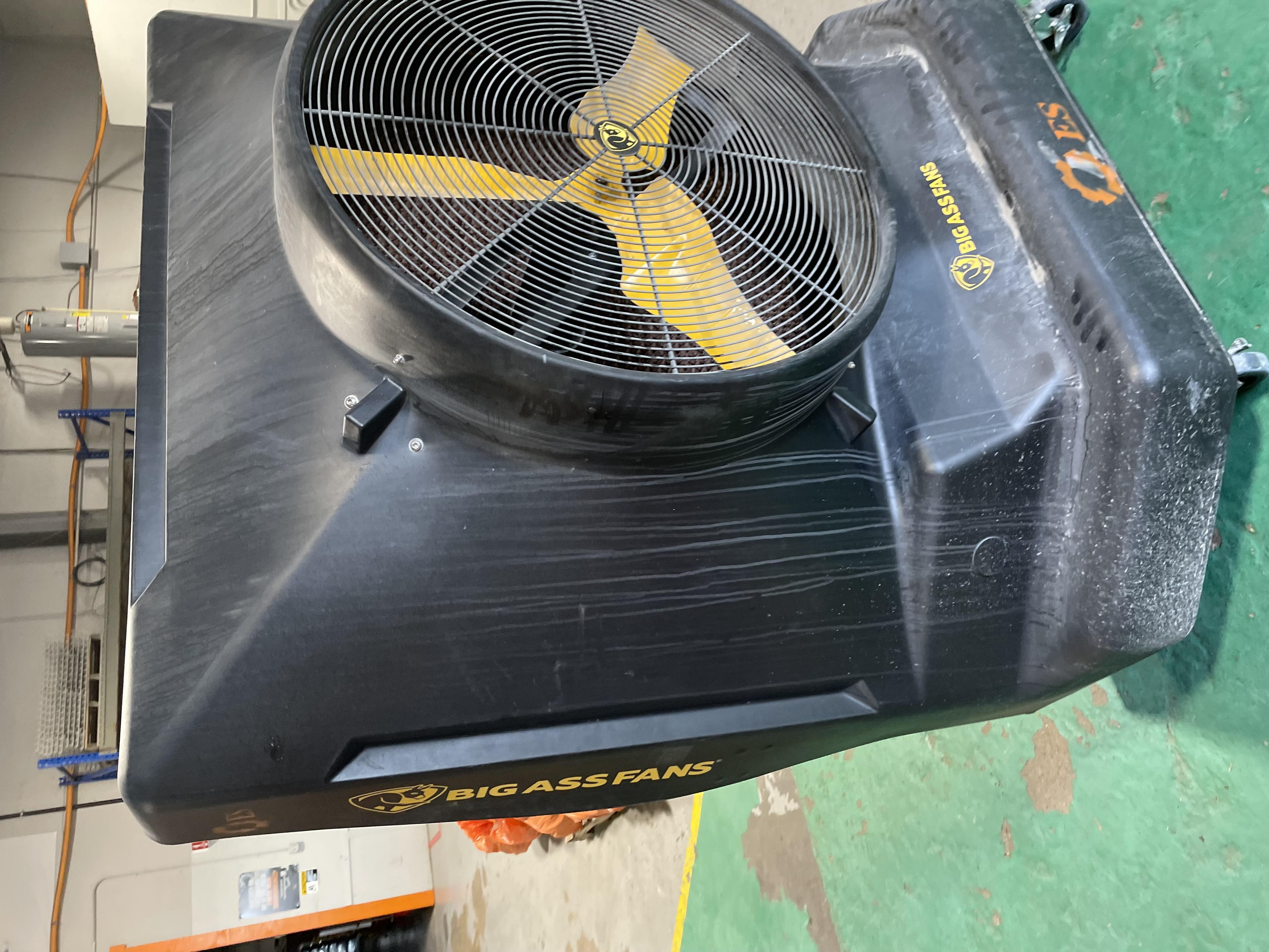 2023 BIG ASS FANS Cool Space 400