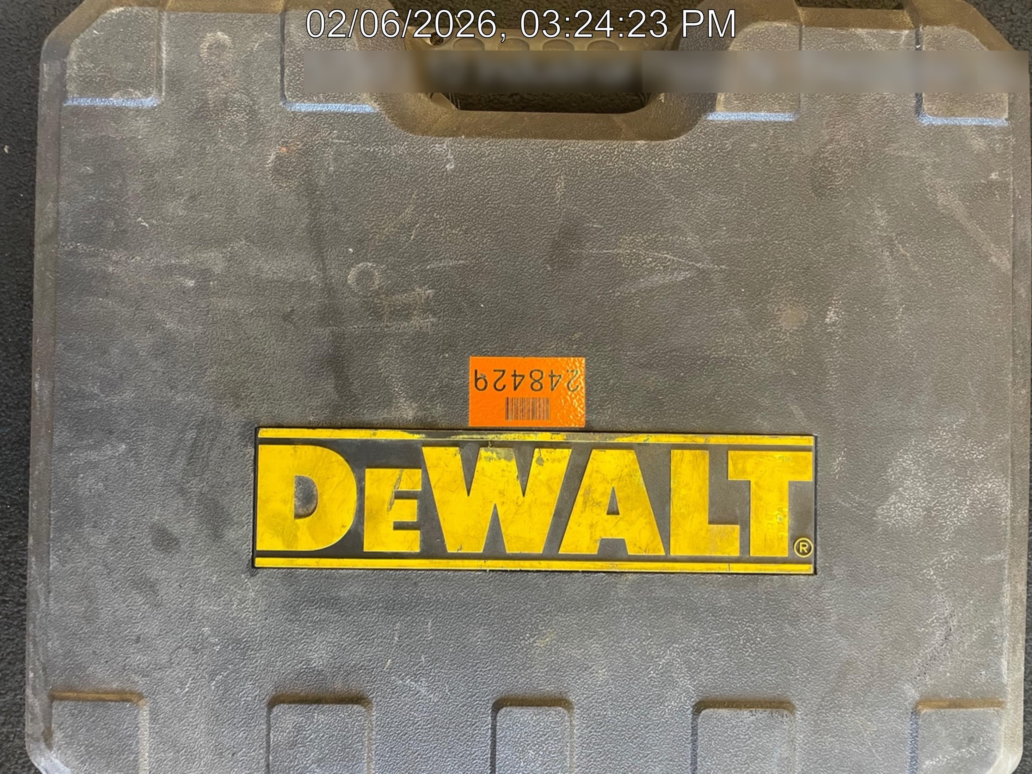 2022 DEWALT DWE1622K